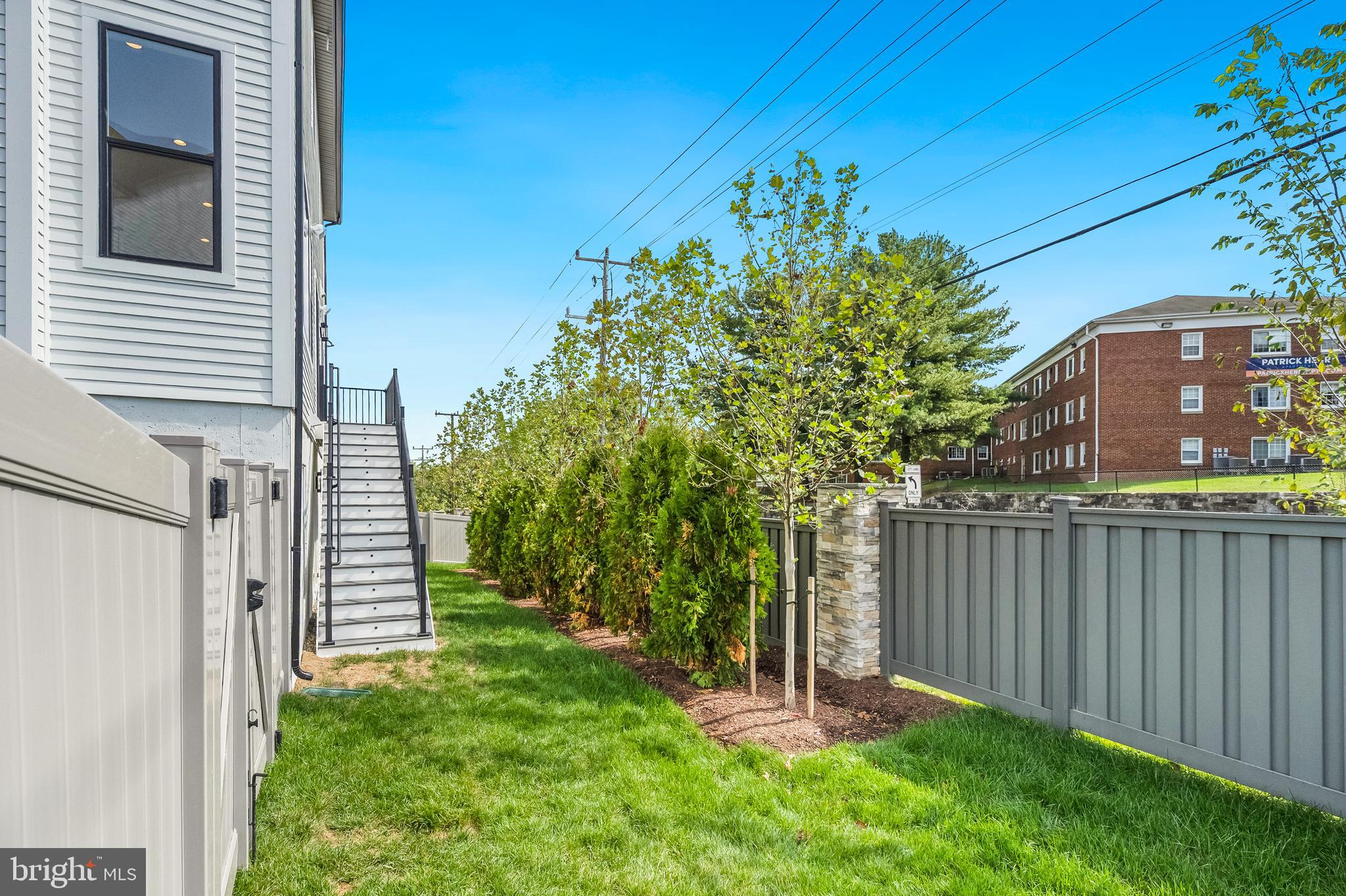 THE GROVE AT DOMINION HILLS - Residential Lease