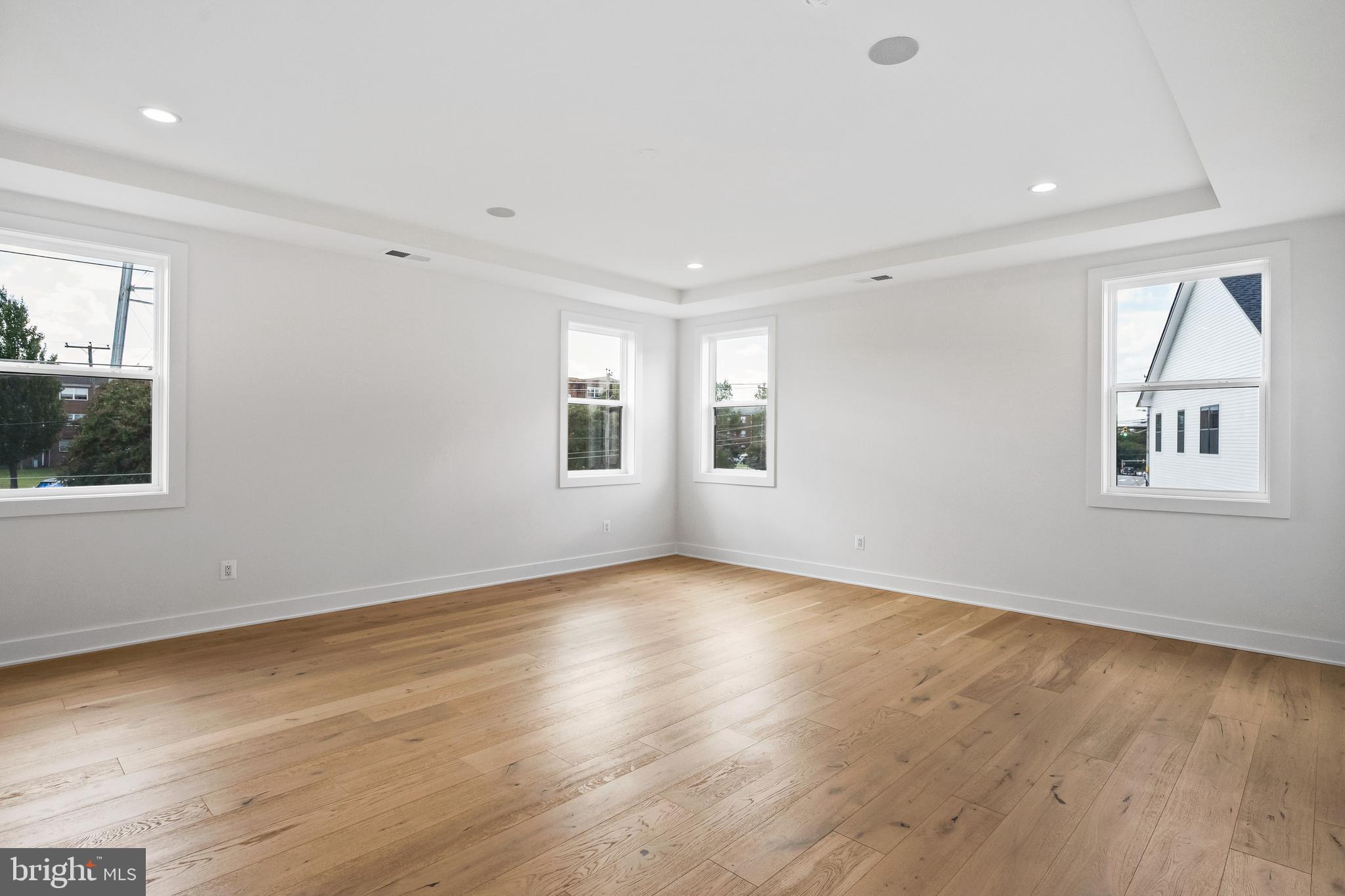 THE GROVE AT DOMINION HILLS - Residential Lease