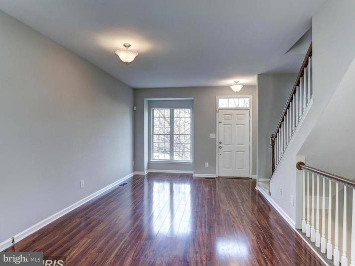 MONTCLAIR MEWS - Residential Lease