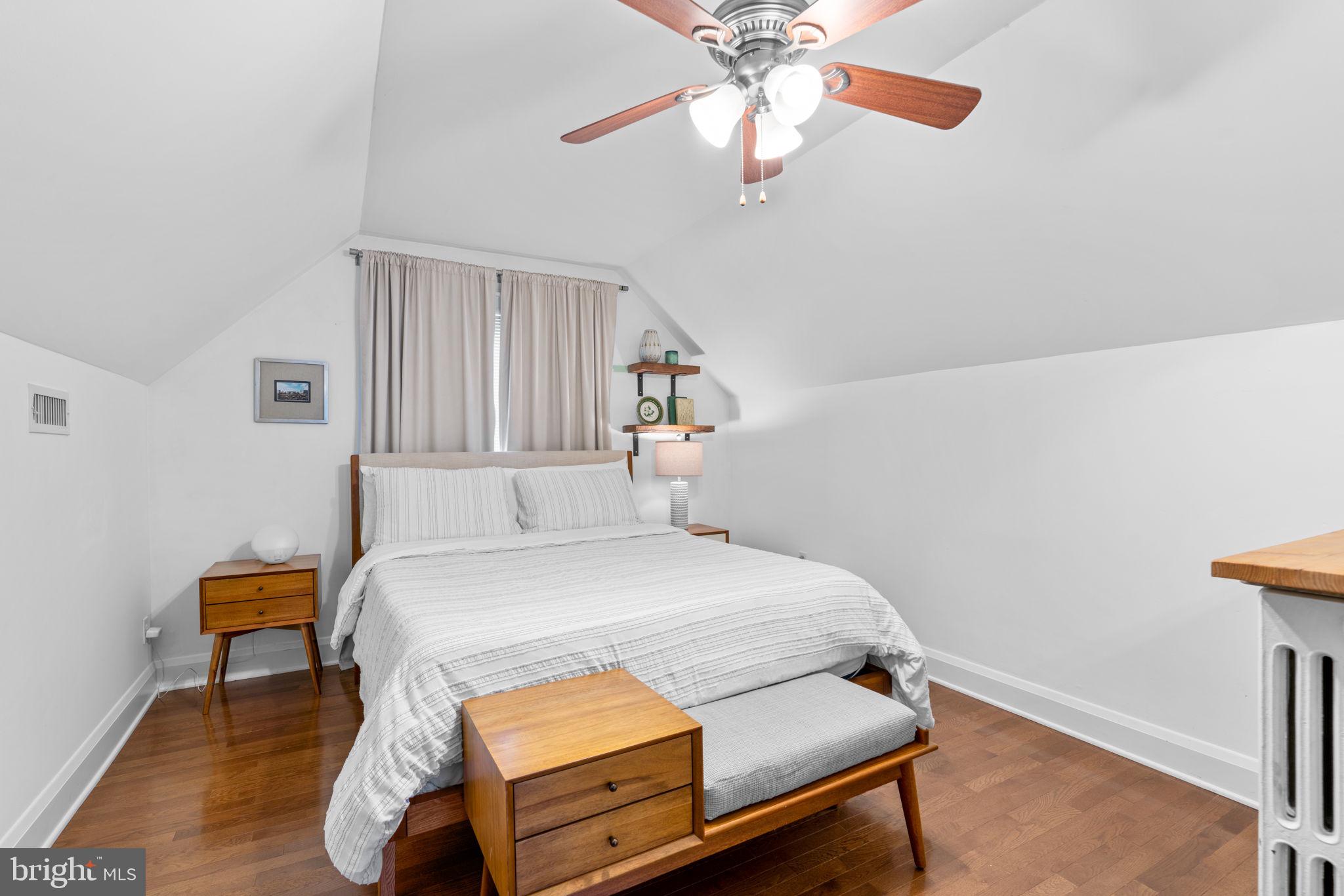 STONELEIGH - Residential