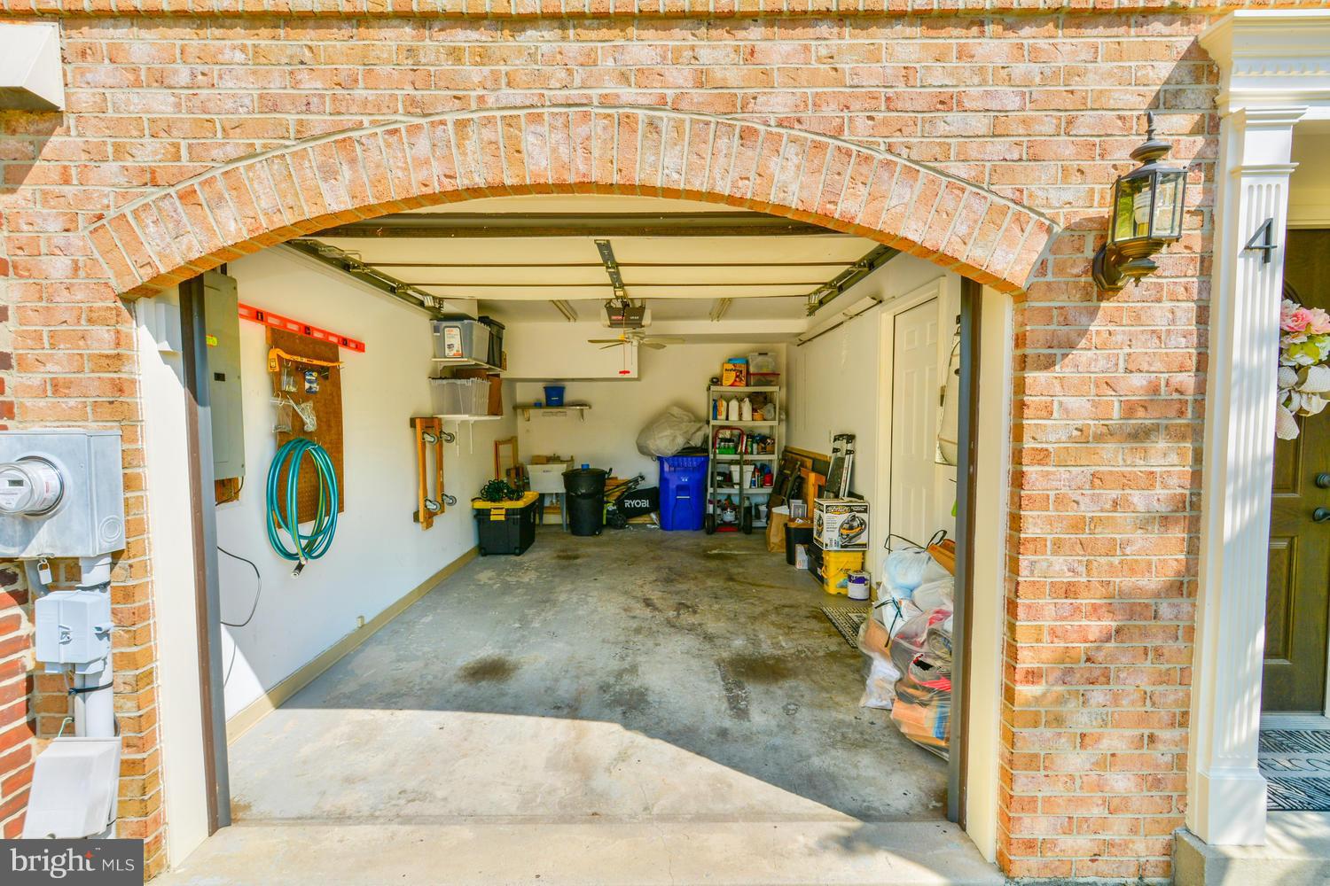 WILLOWCREST - Residential