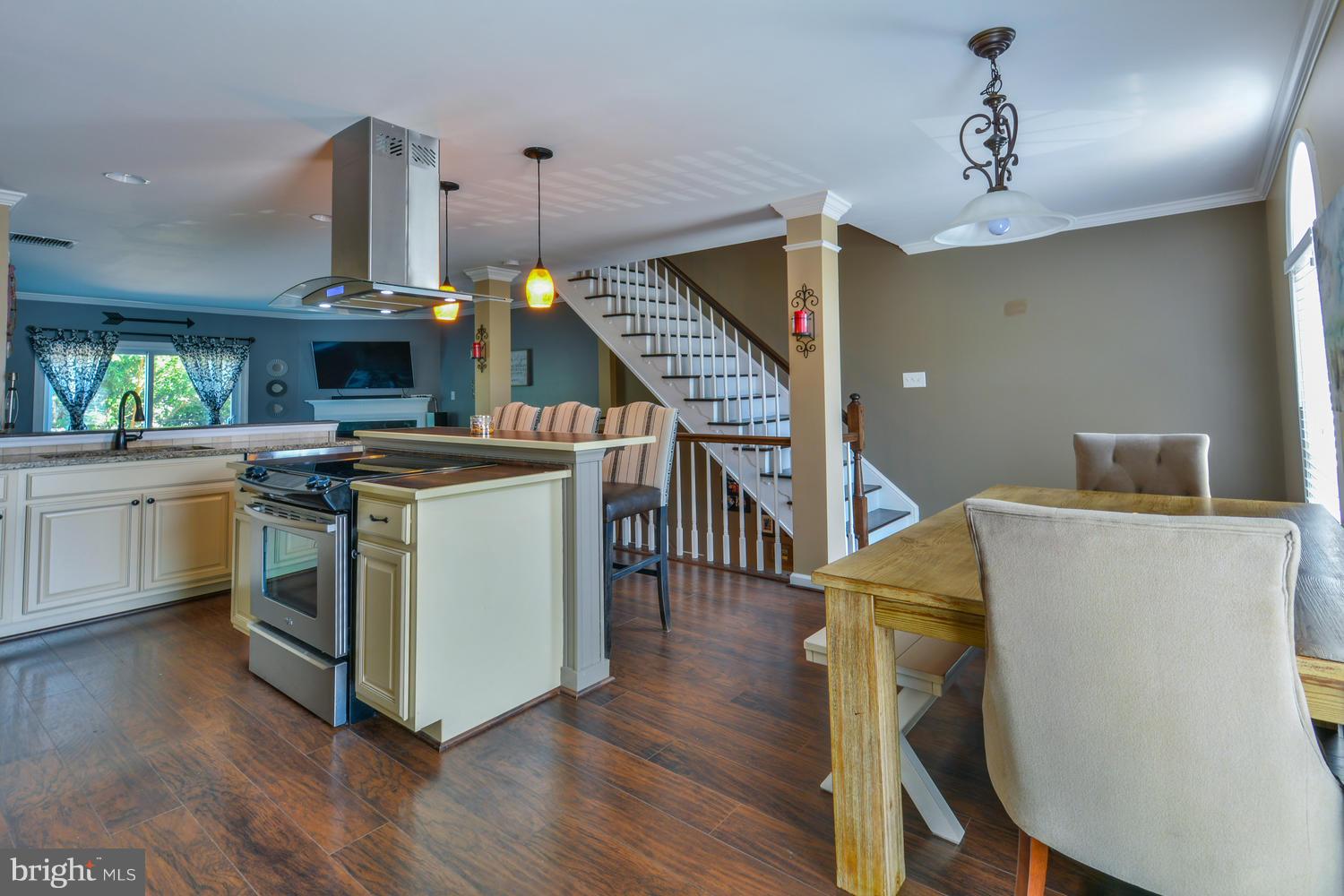 WILLOWCREST - Residential