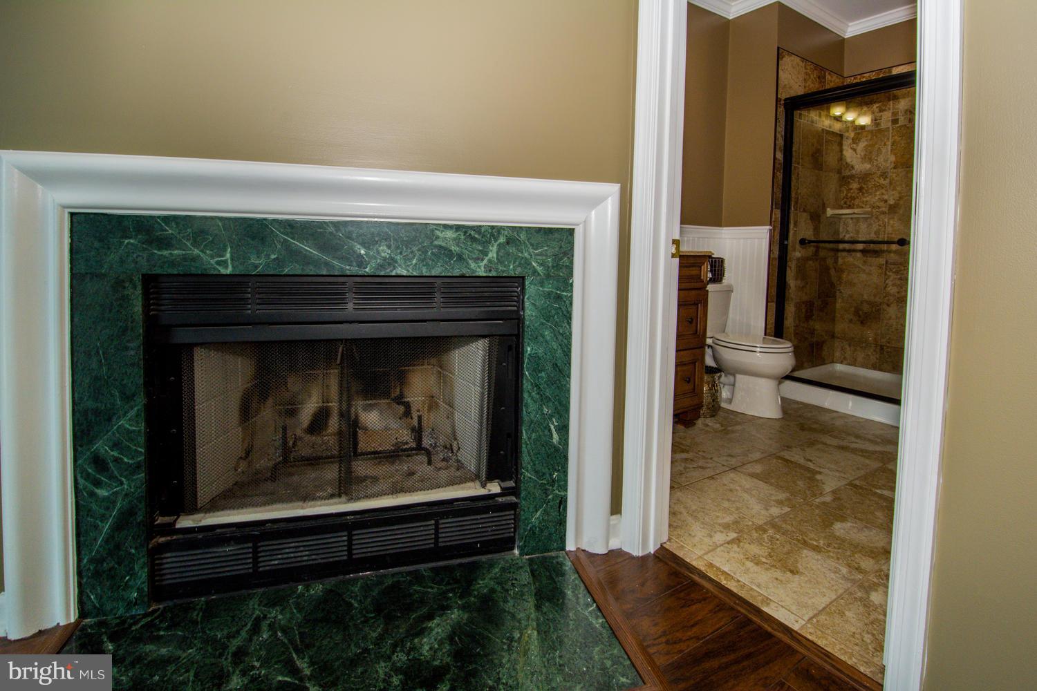 WILLOWCREST - Residential