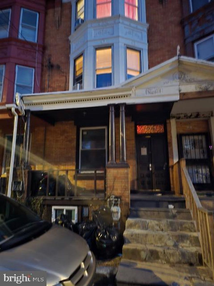 3 STORY DUPLEX ZONED RM1! BOTH UNITS ARE TENANT OCCUPIED! 1ST FLOOR IS 1 BR 1 BA MONTHLY RENT= $775 2ND FLOOR IS 4 BR 2 BA. MONTHLY RENT=$1,100. CASH DEALS ONLY. BUYER IS RESPONSIBLE FOR ALL CLOSING COSTS AND BOTH SIDES OF TRANSFER TAX AND U&O.