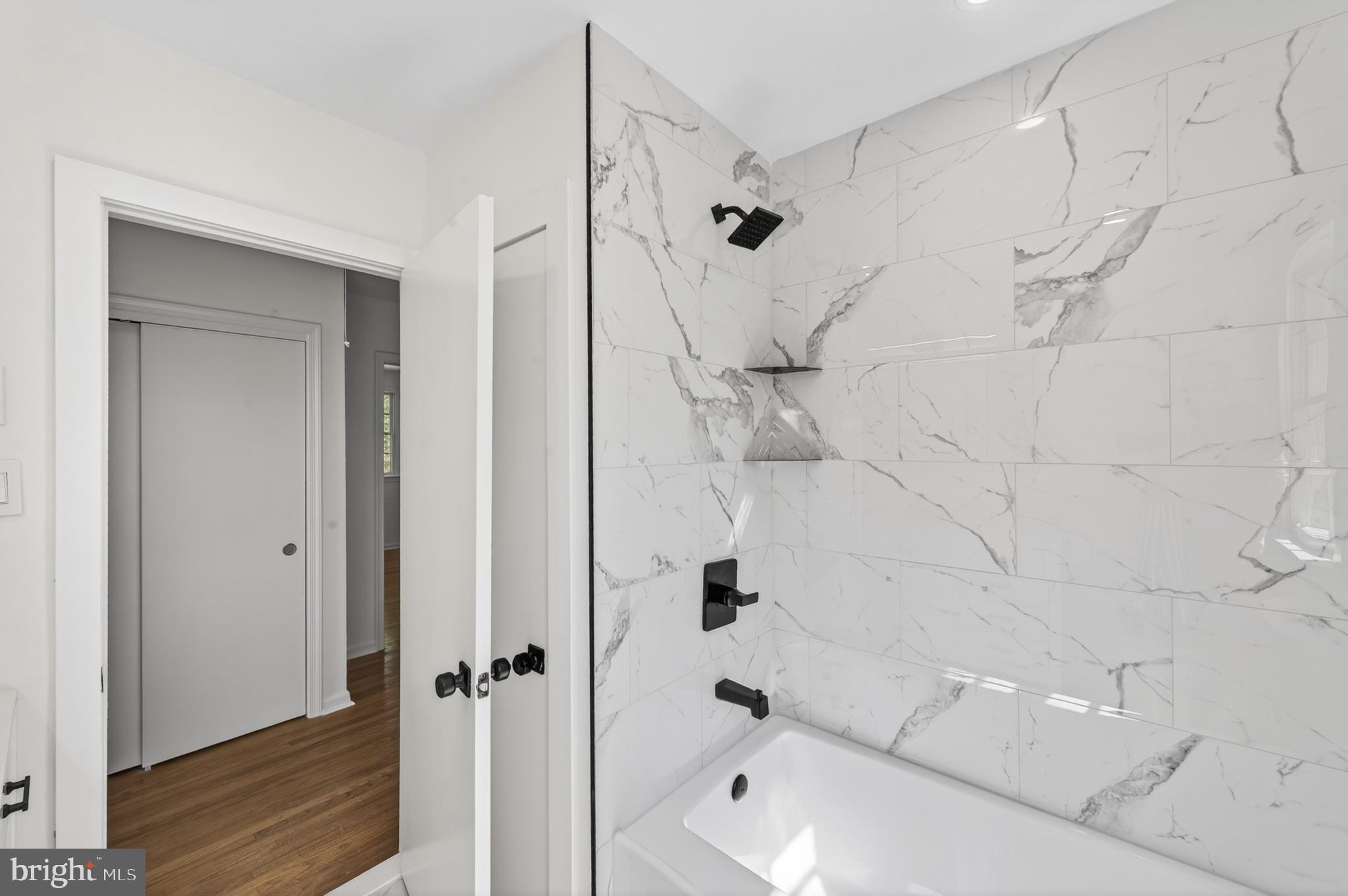 BROOKLANDS - Residential