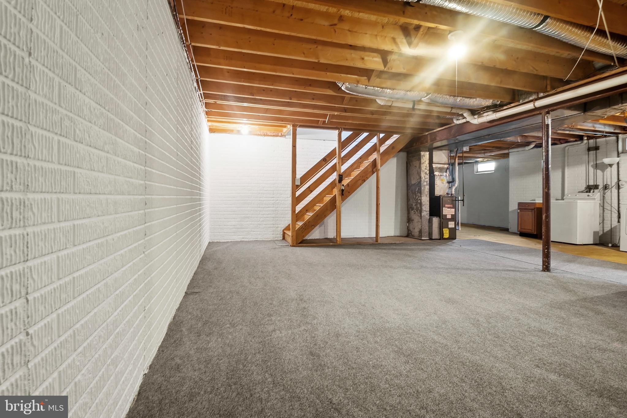 LONG BAR HARBOR - Residential