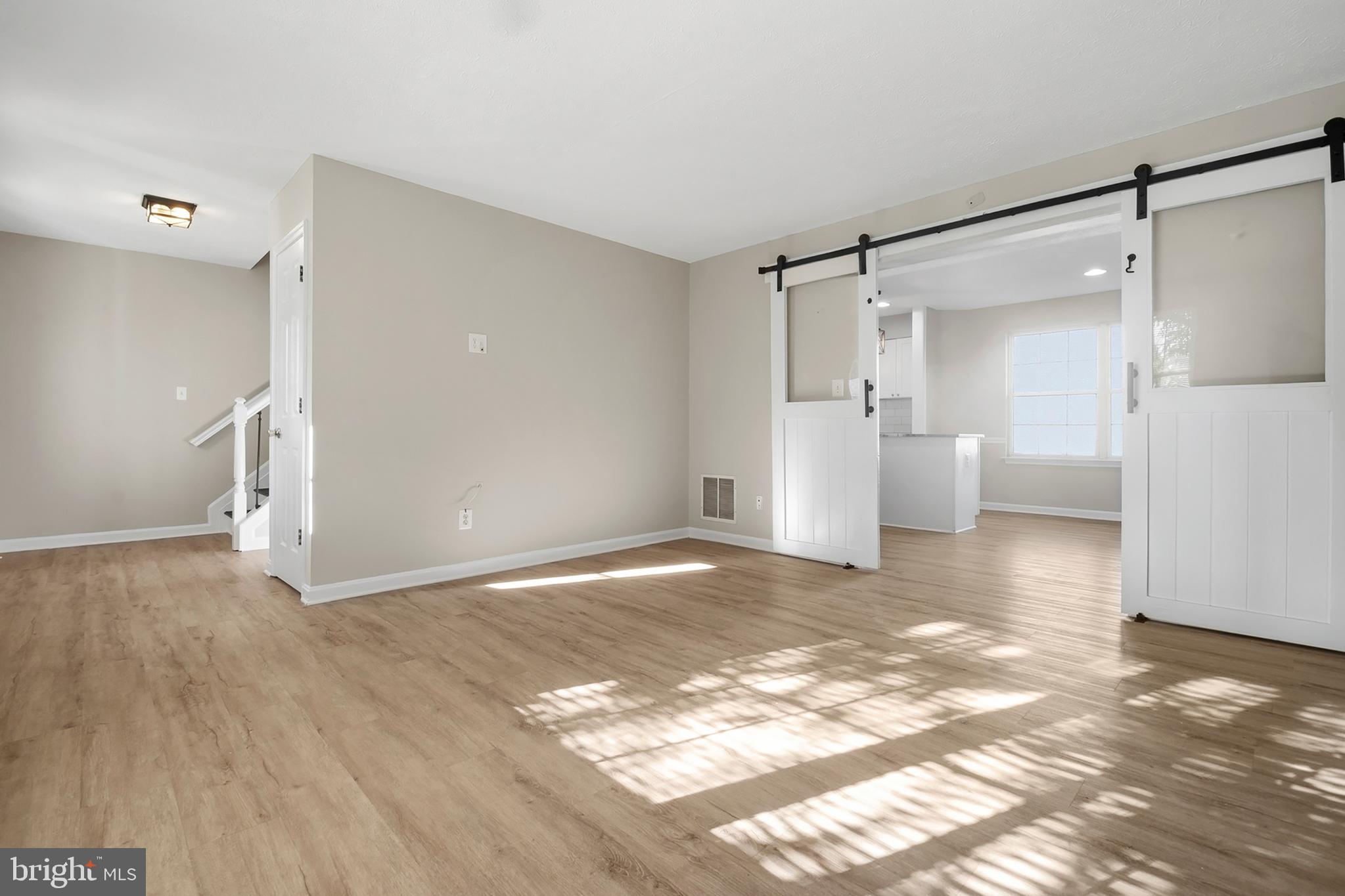 LONG BAR HARBOR - Residential