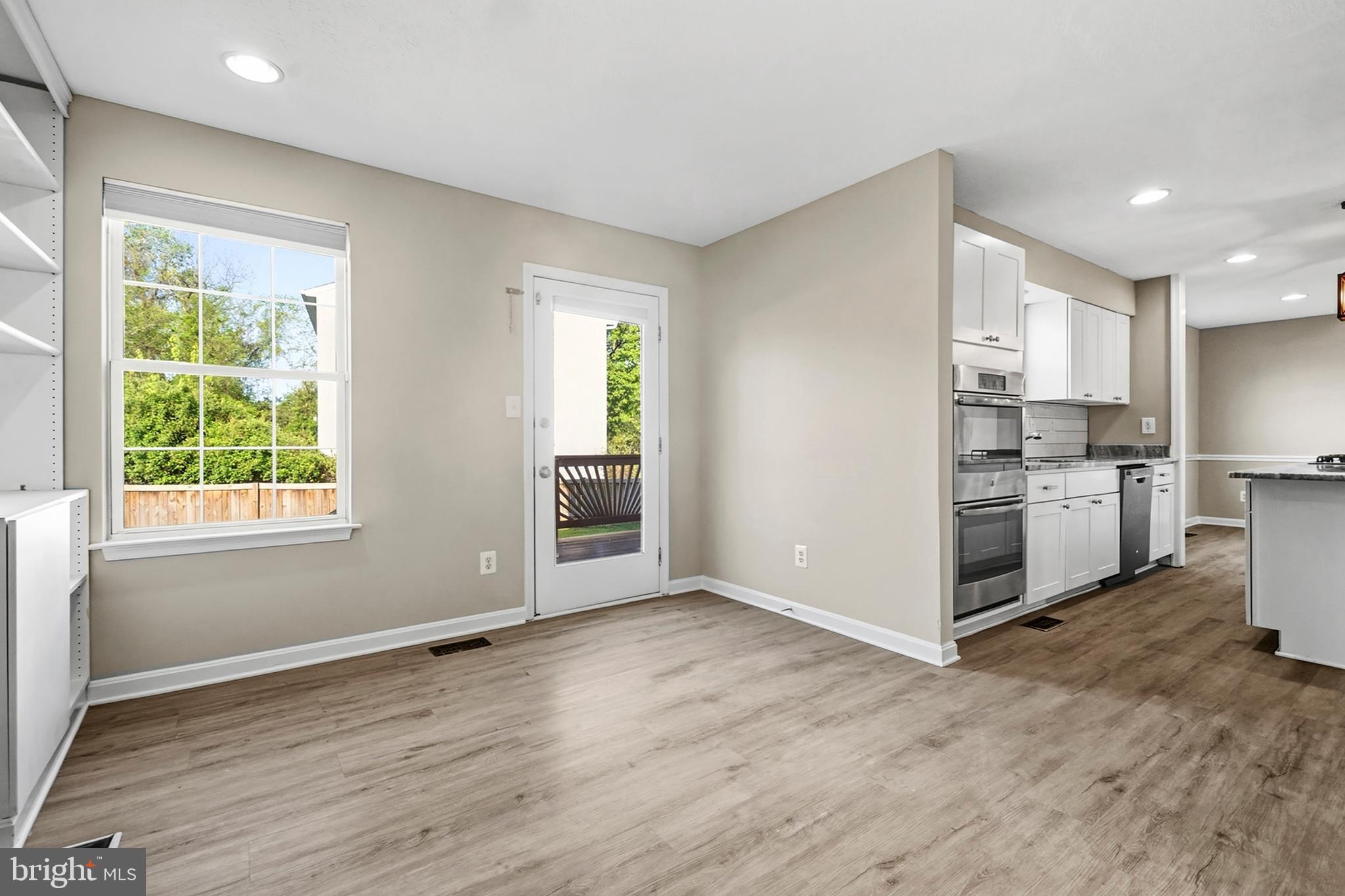 LONG BAR HARBOR - Residential