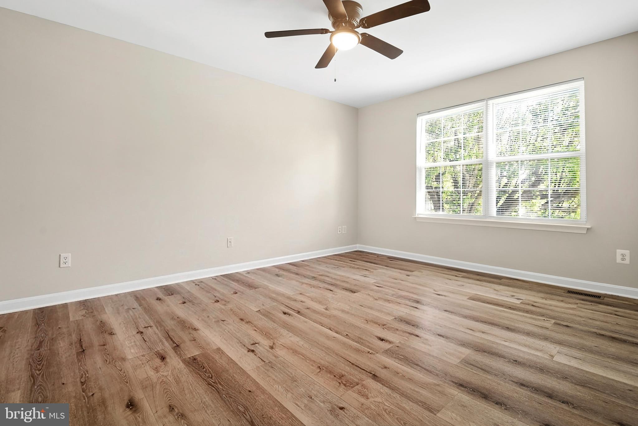 LONG BAR HARBOR - Residential