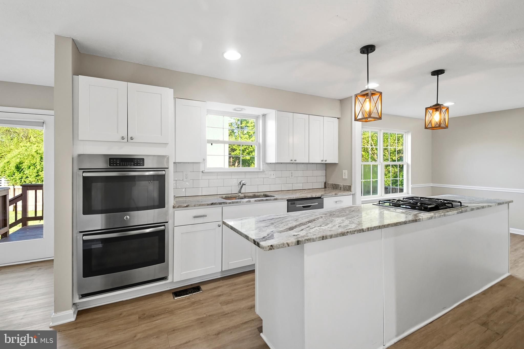 LONG BAR HARBOR - Residential