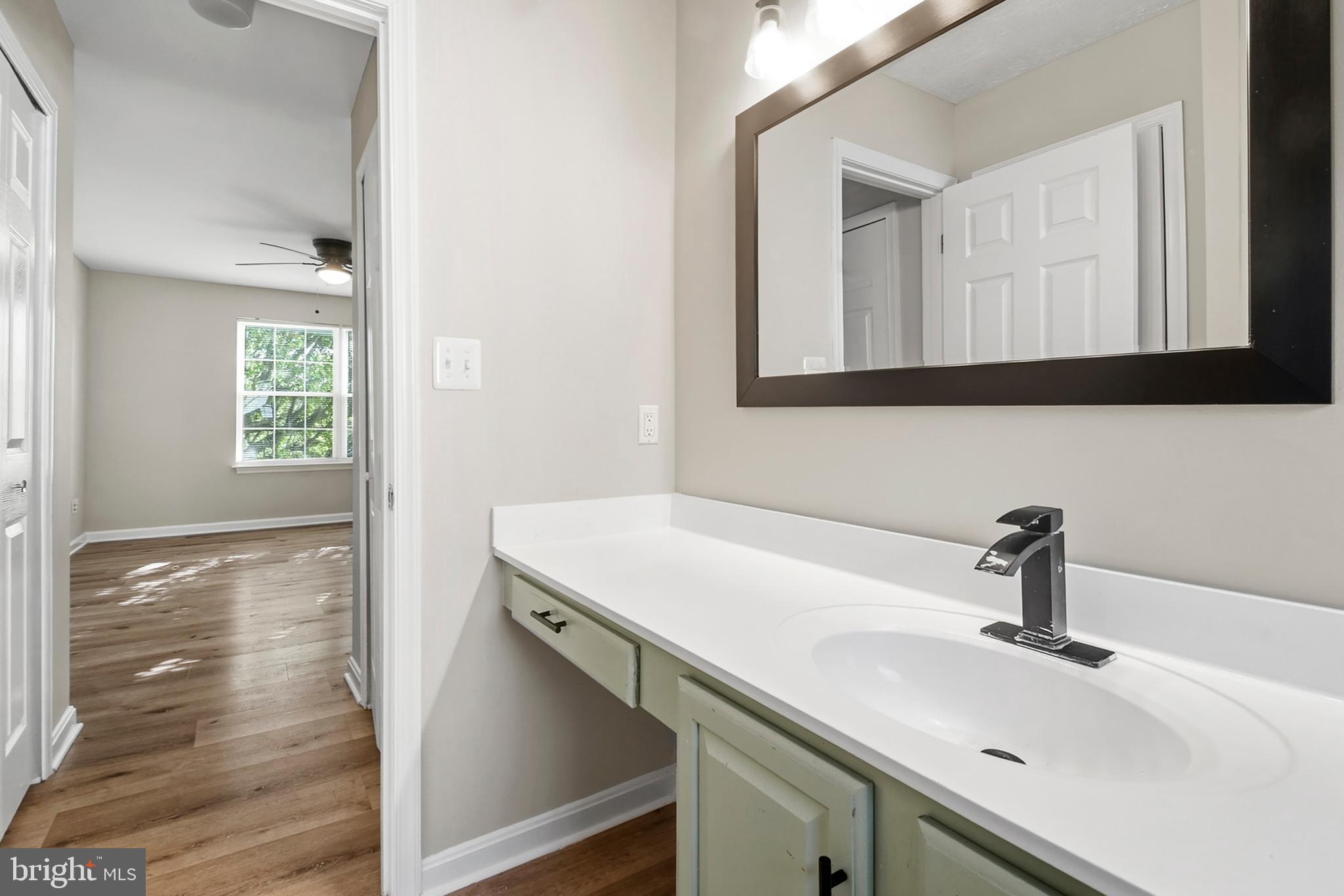 LONG BAR HARBOR - Residential