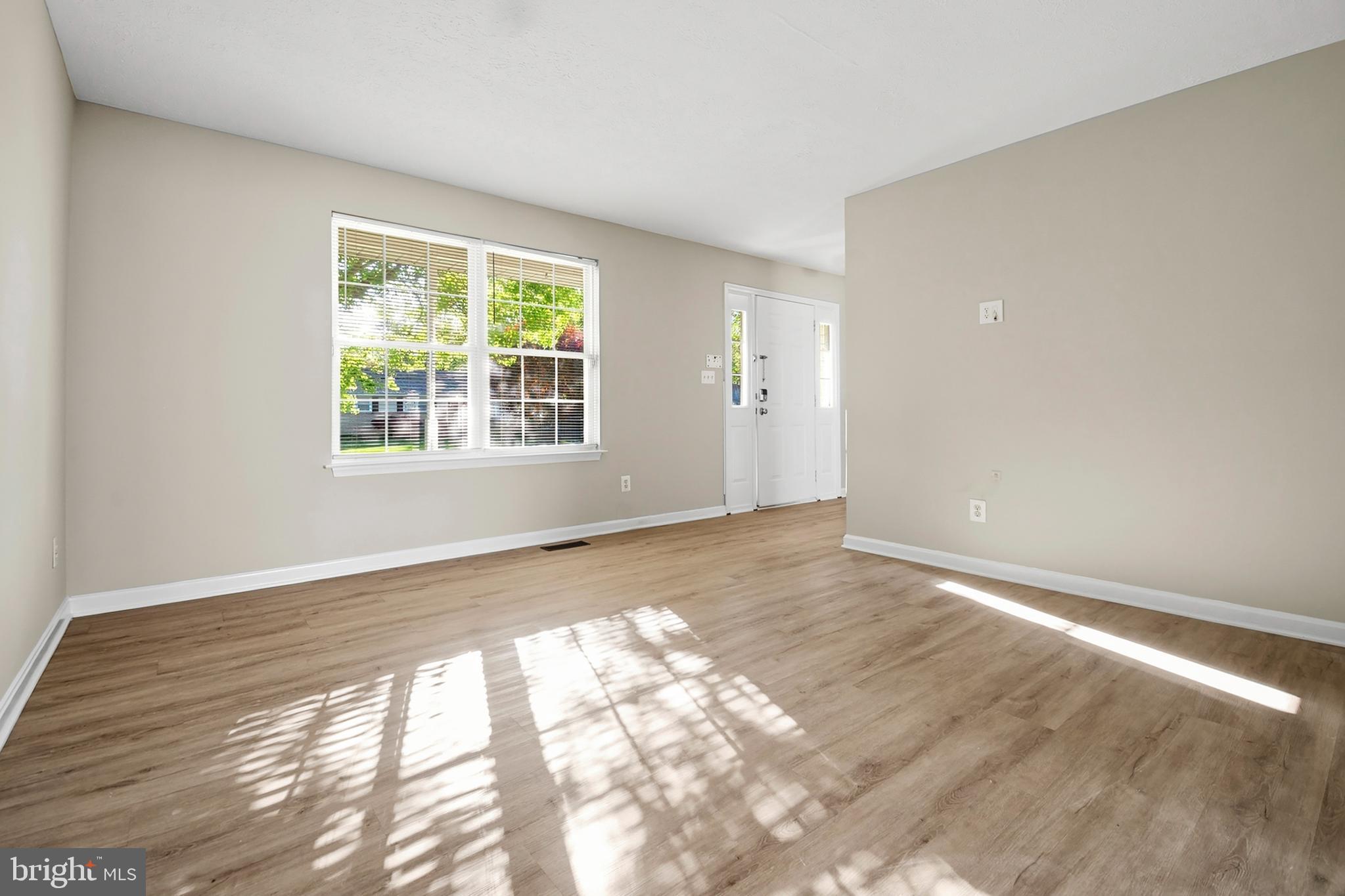 LONG BAR HARBOR - Residential