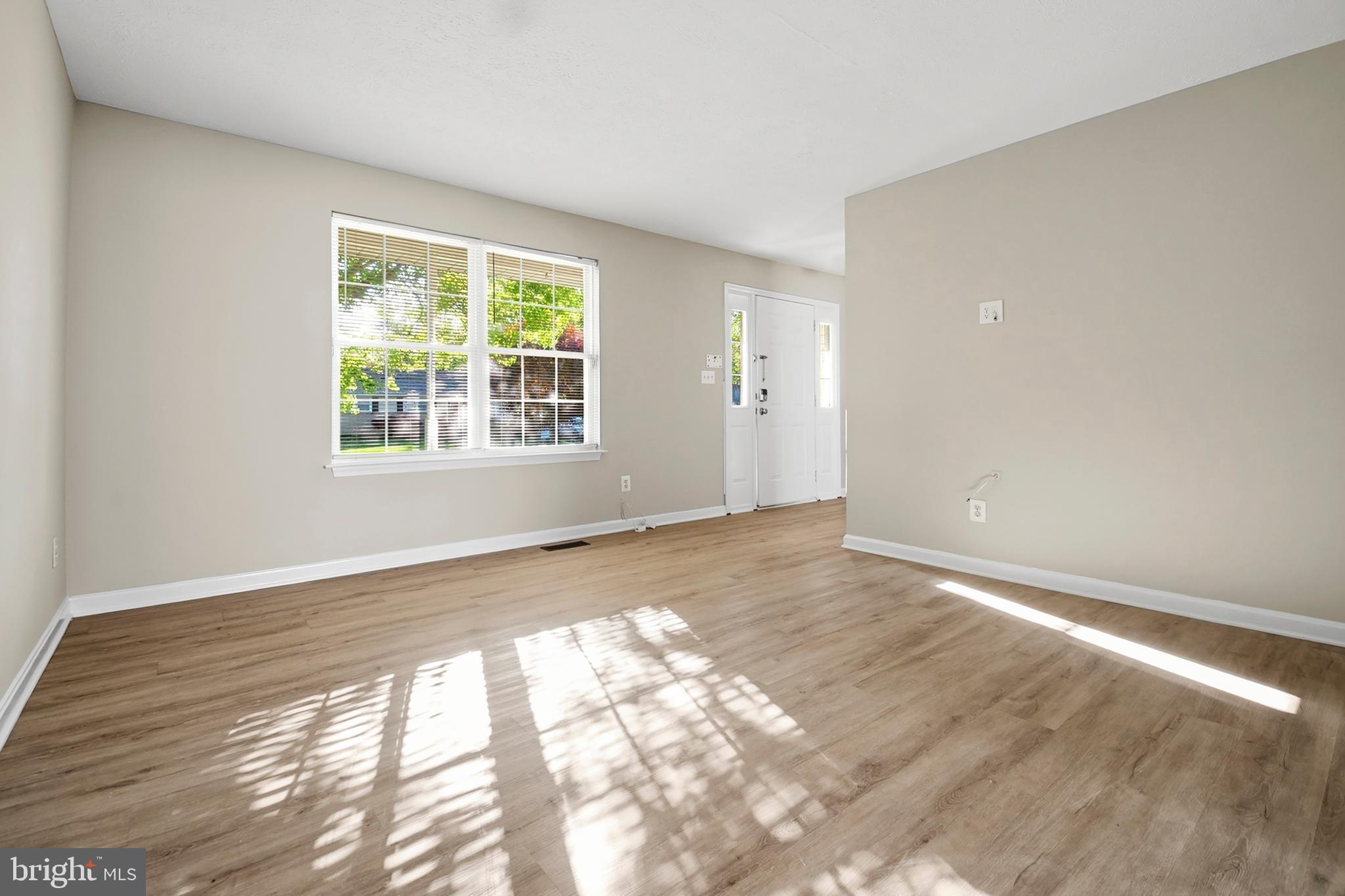 LONG BAR HARBOR - Residential