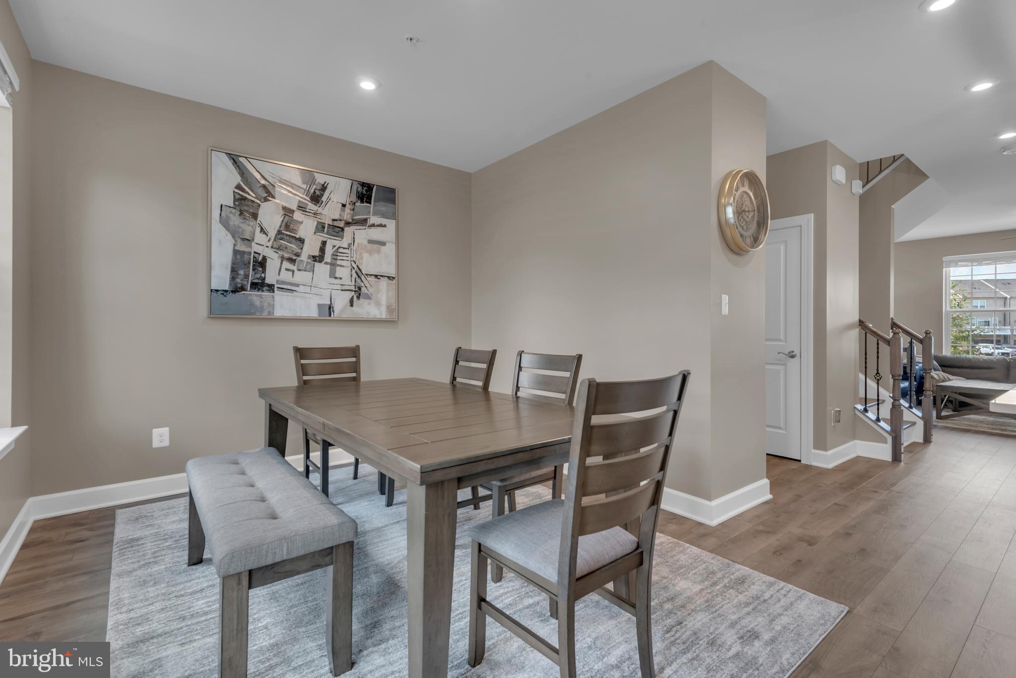 HAMILTON PARK - Residential