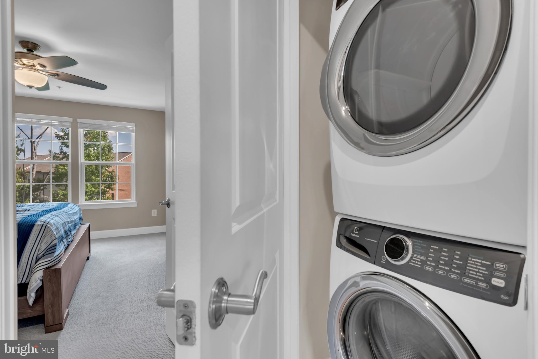 HAMILTON PARK - Residential