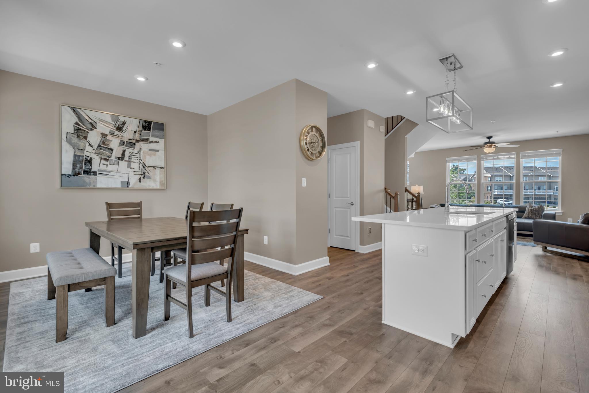 HAMILTON PARK - Residential