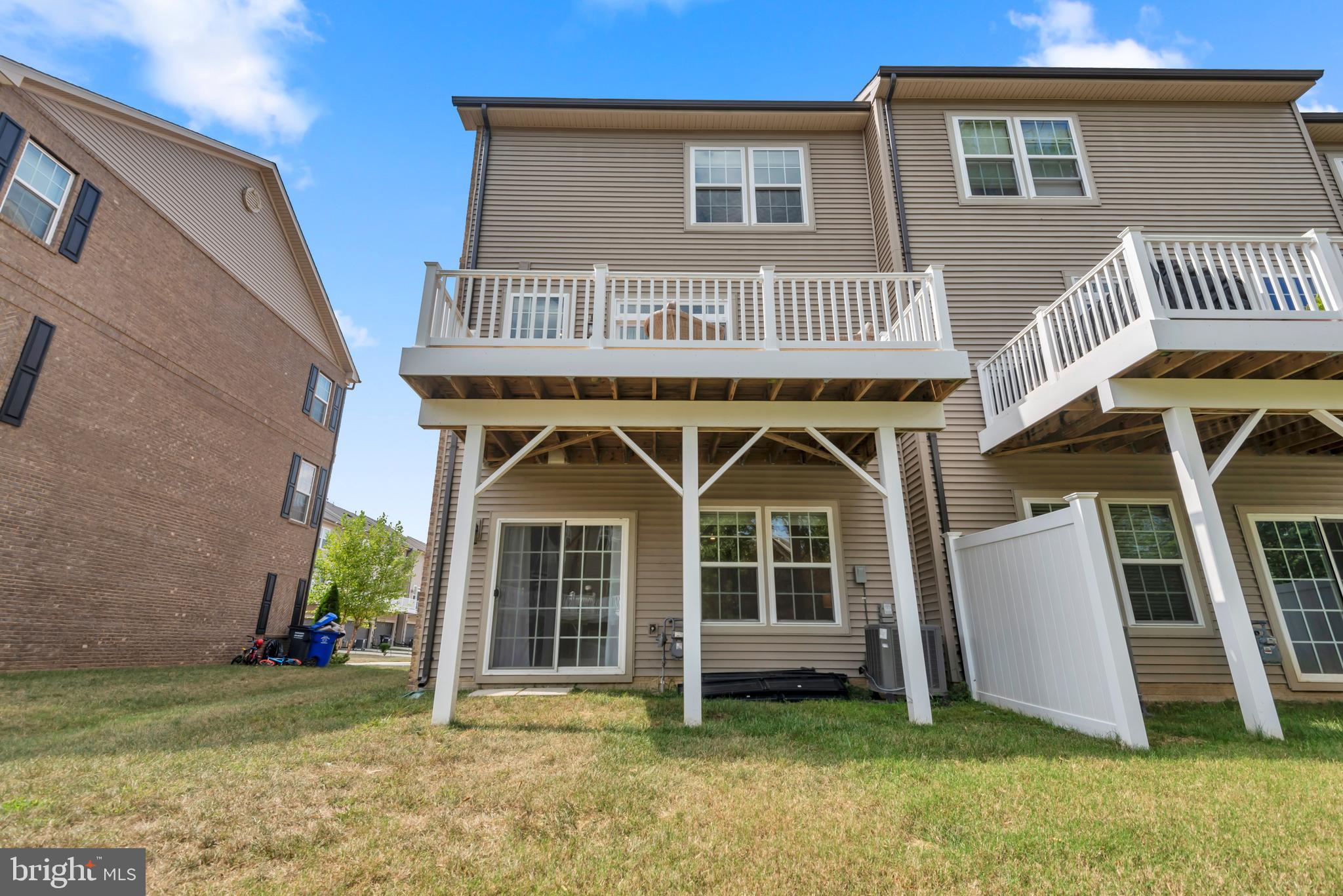 HAMILTON PARK - Residential