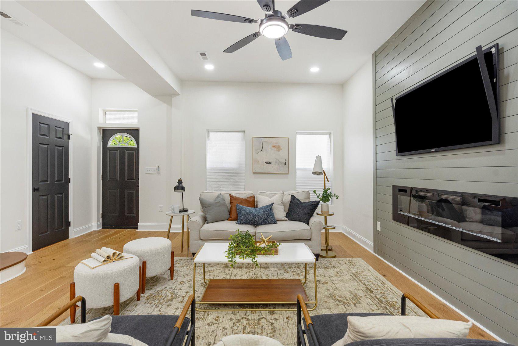 3400 WOODBROOK AVENUE