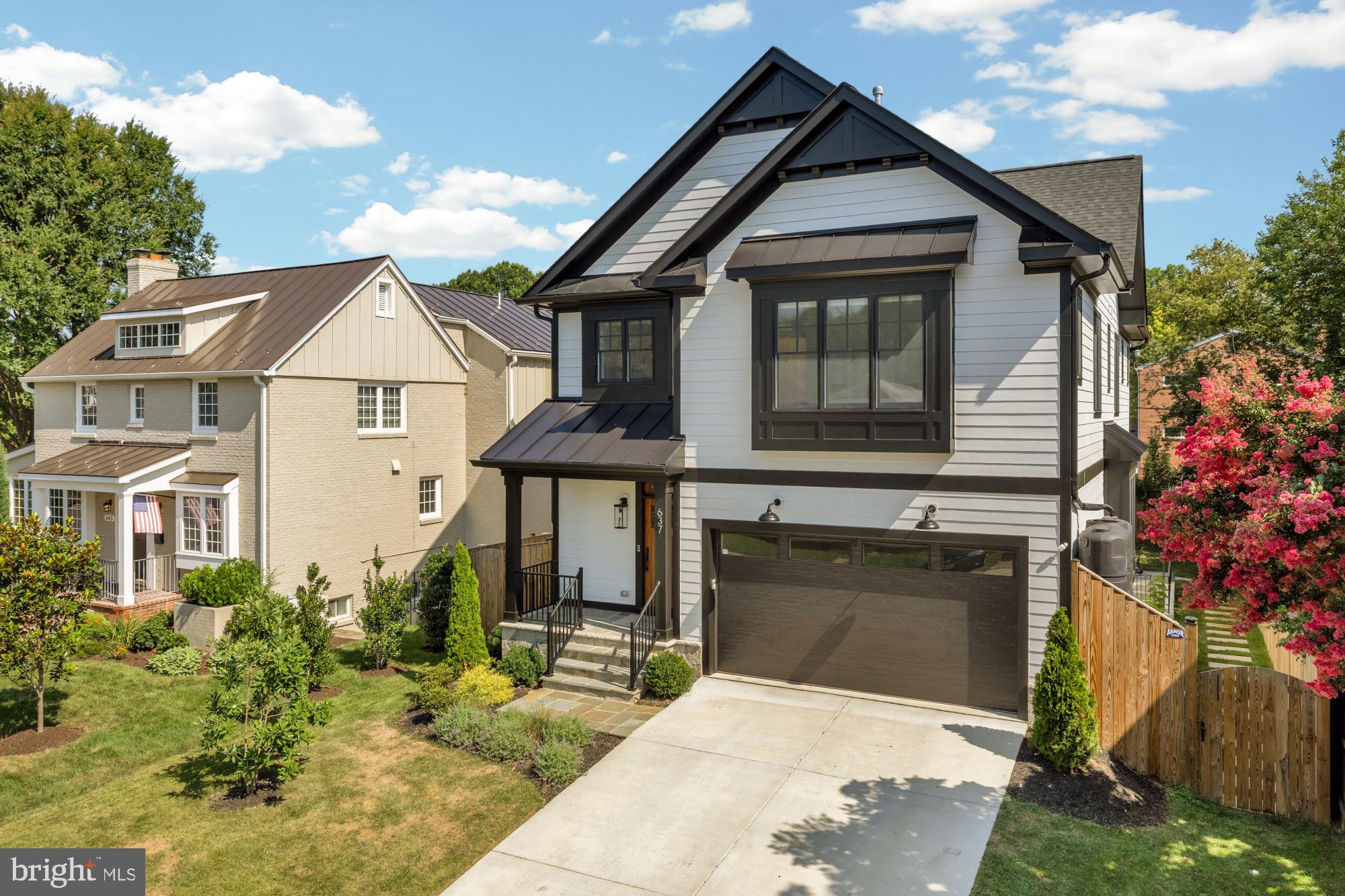 ADDISON HEIGHTS - Residential