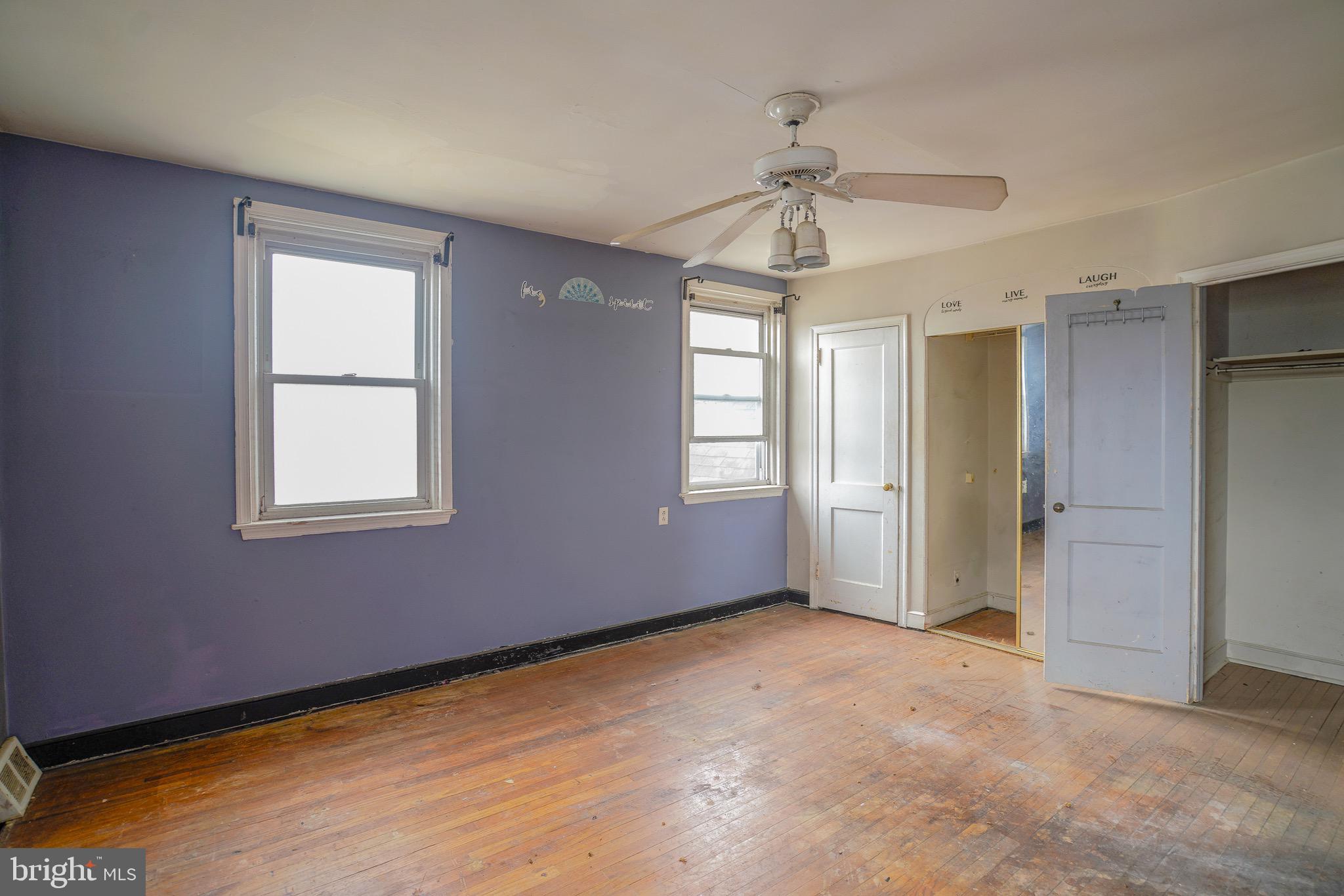 LAWNCREST - Residential