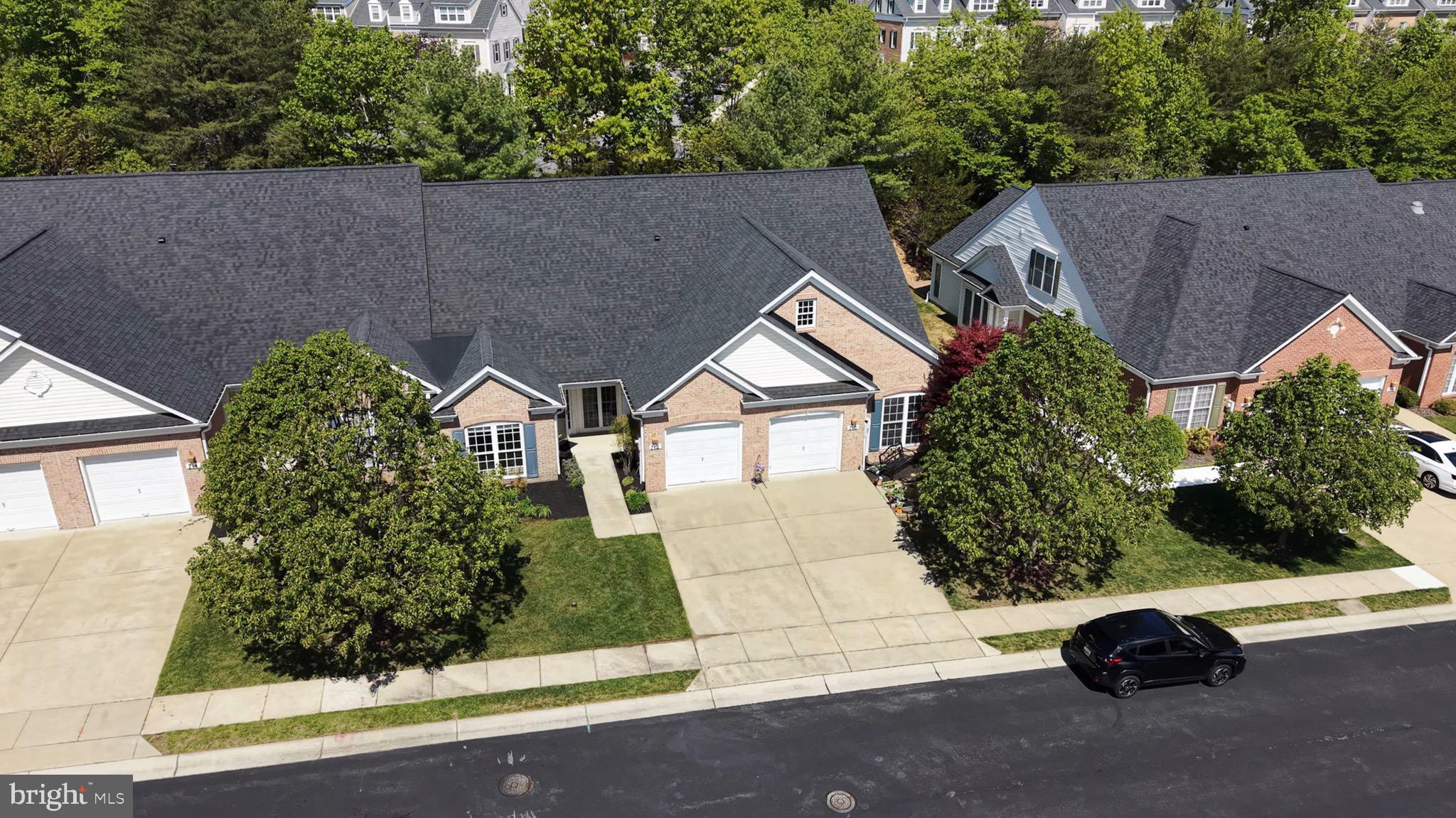 THE VILLAS OF ROCK OAK - Residential