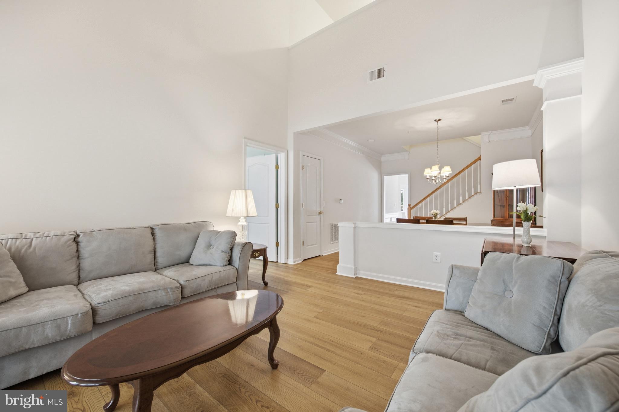 THE VILLAS OF ROCK OAK - Residential