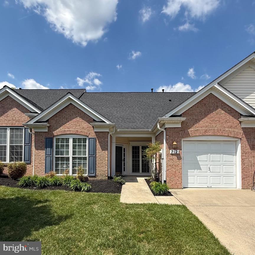 THE VILLAS OF ROCK OAK - Residential
