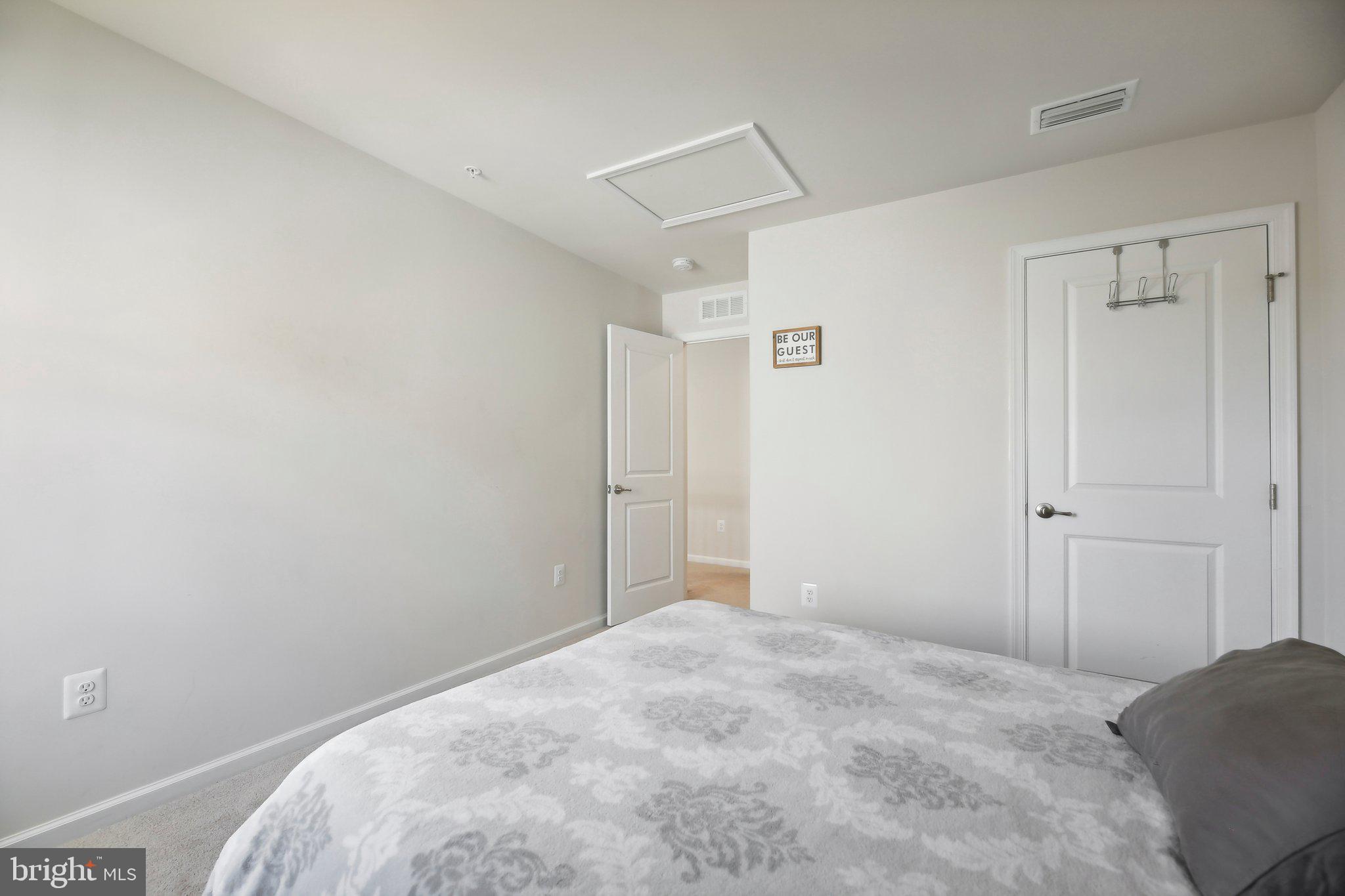 MEADE'S ESTATES - Residential