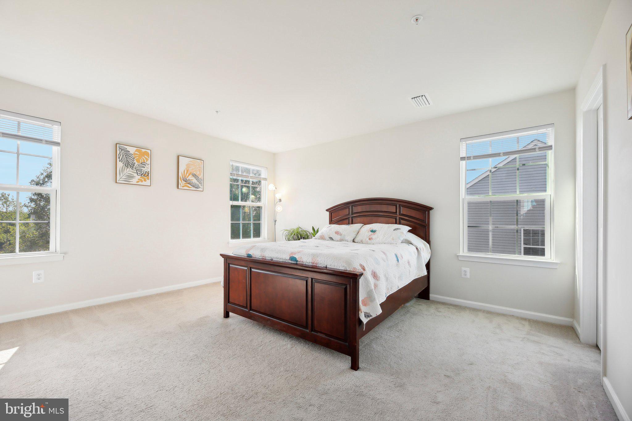 MEADE'S ESTATES - Residential