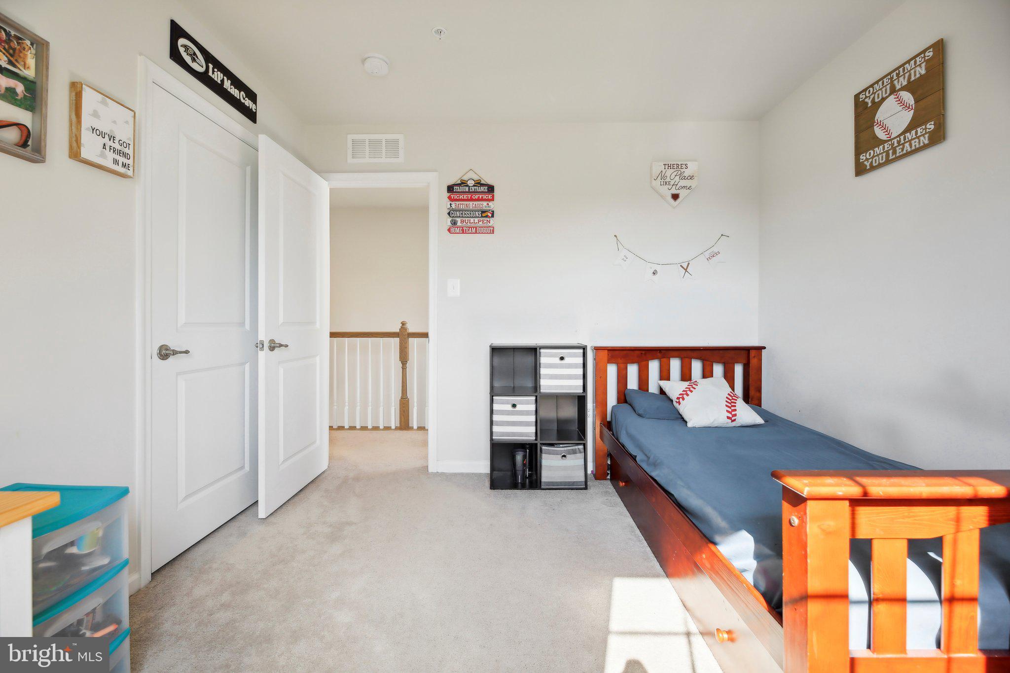 MEADE'S ESTATES - Residential