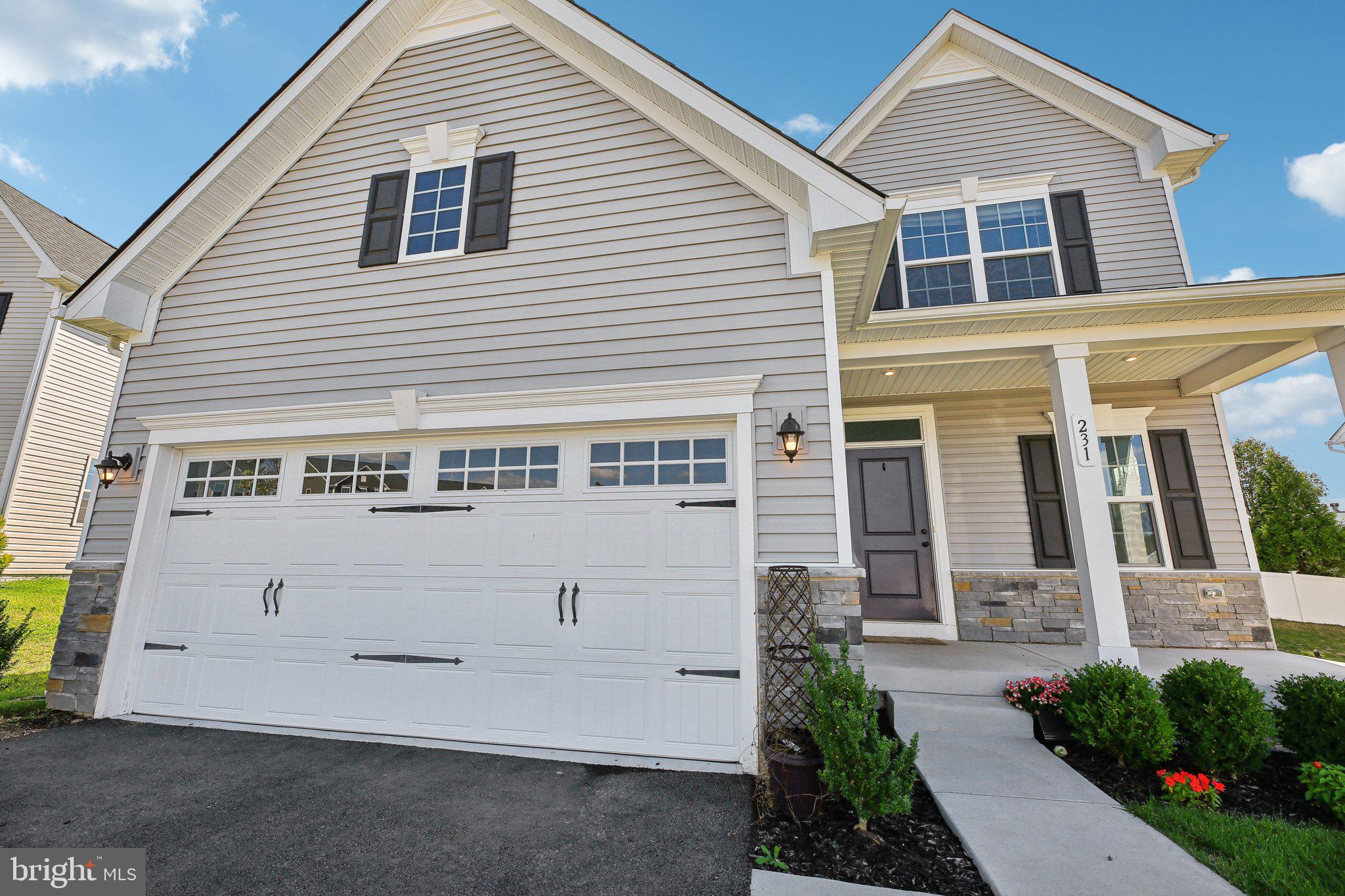 MEADE'S ESTATES - Residential