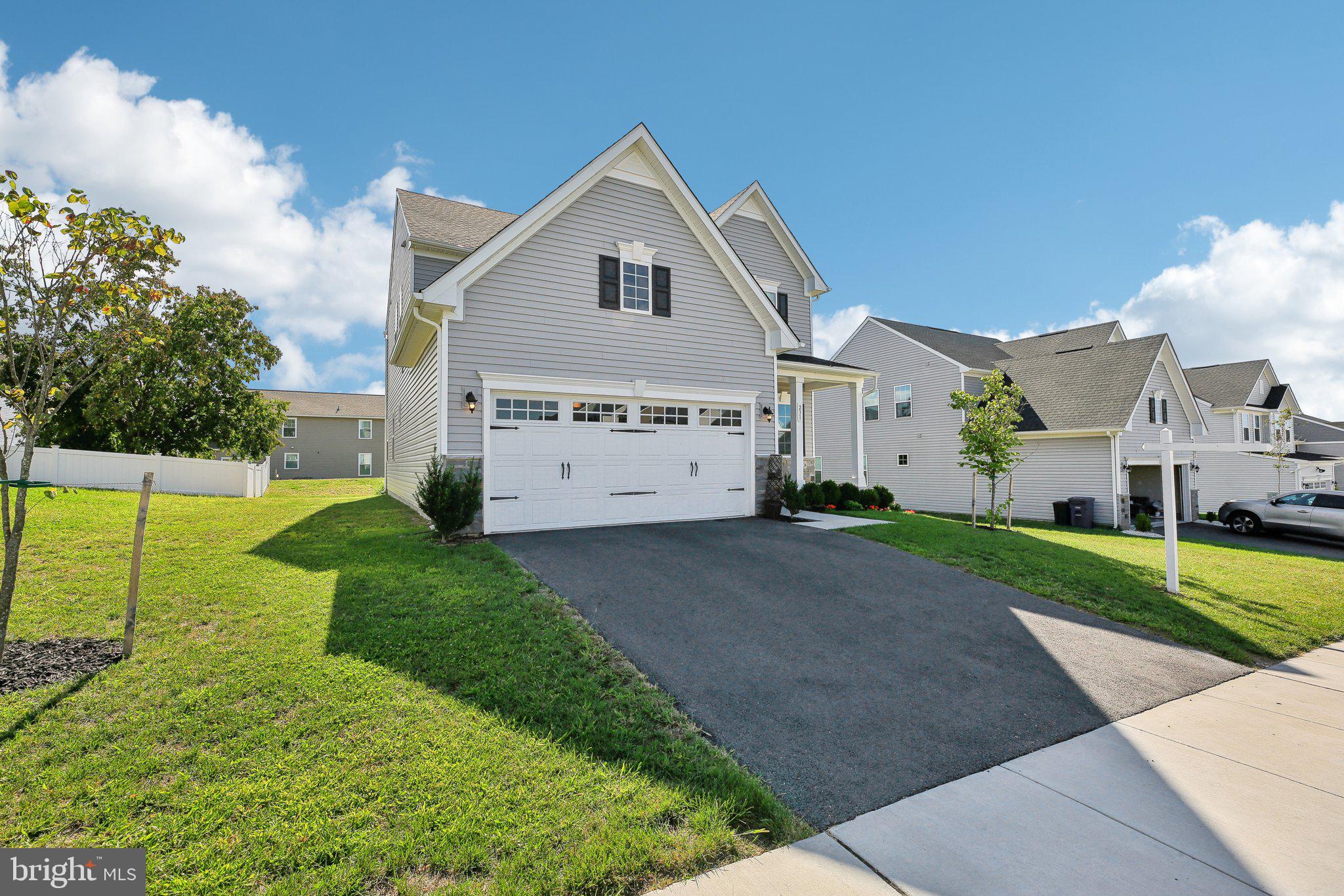 MEADE'S ESTATES - Residential