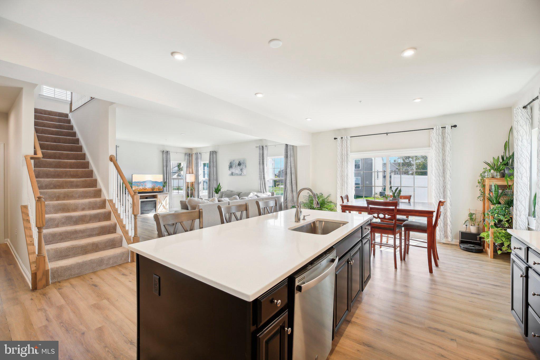 MEADE'S ESTATES - Residential