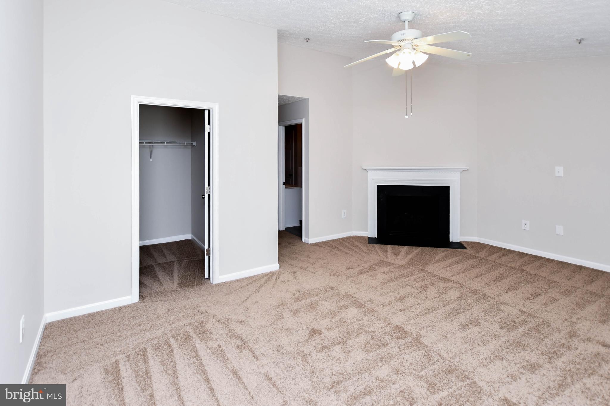 ASBURY WOODS - Residential