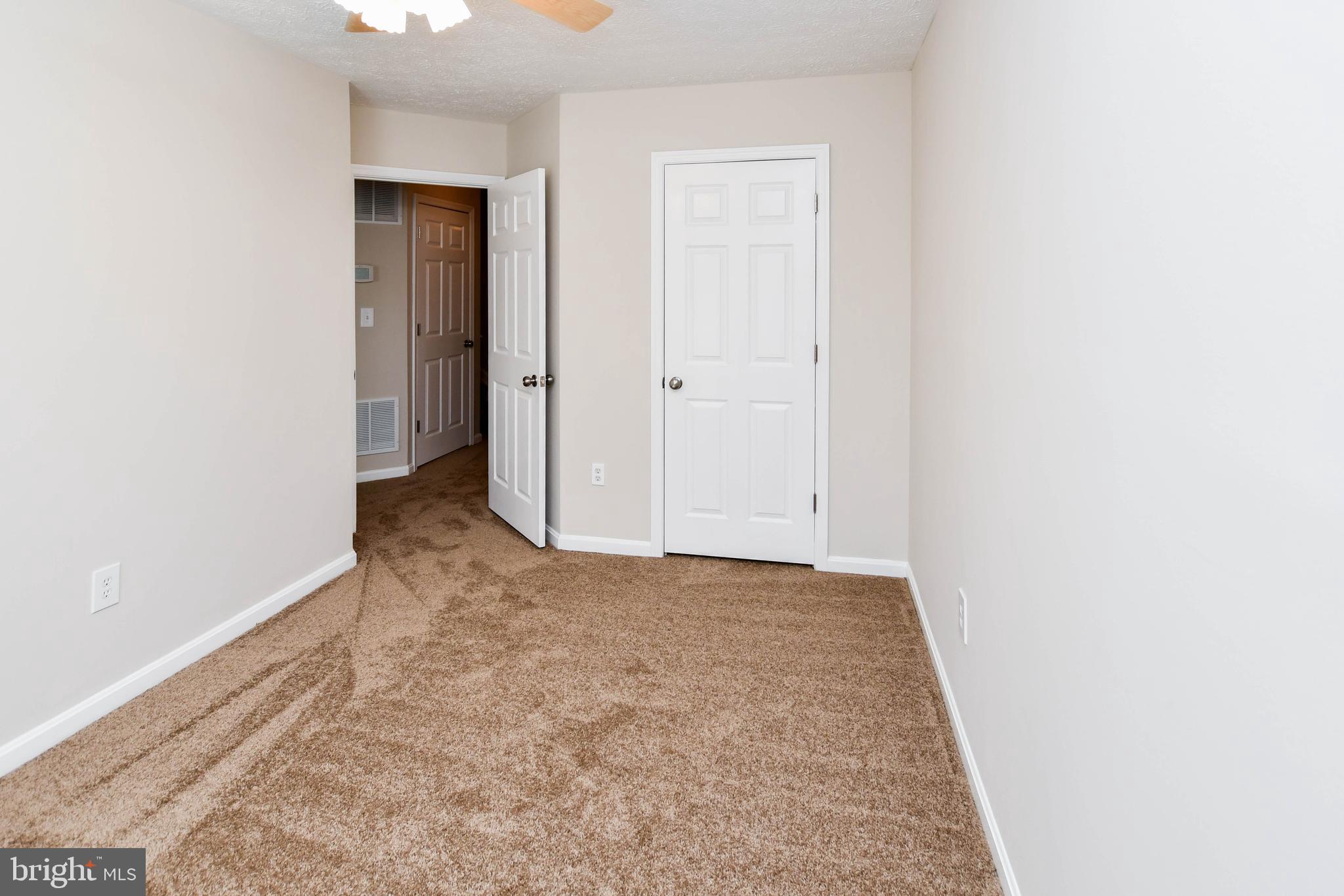 ASBURY WOODS - Residential