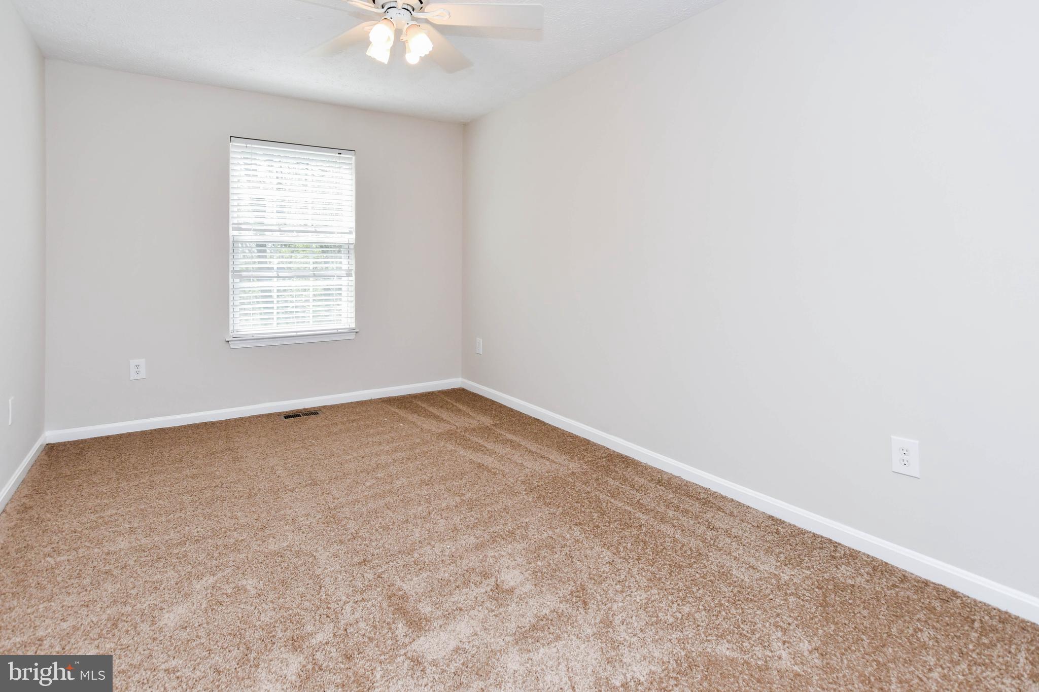 ASBURY WOODS - Residential