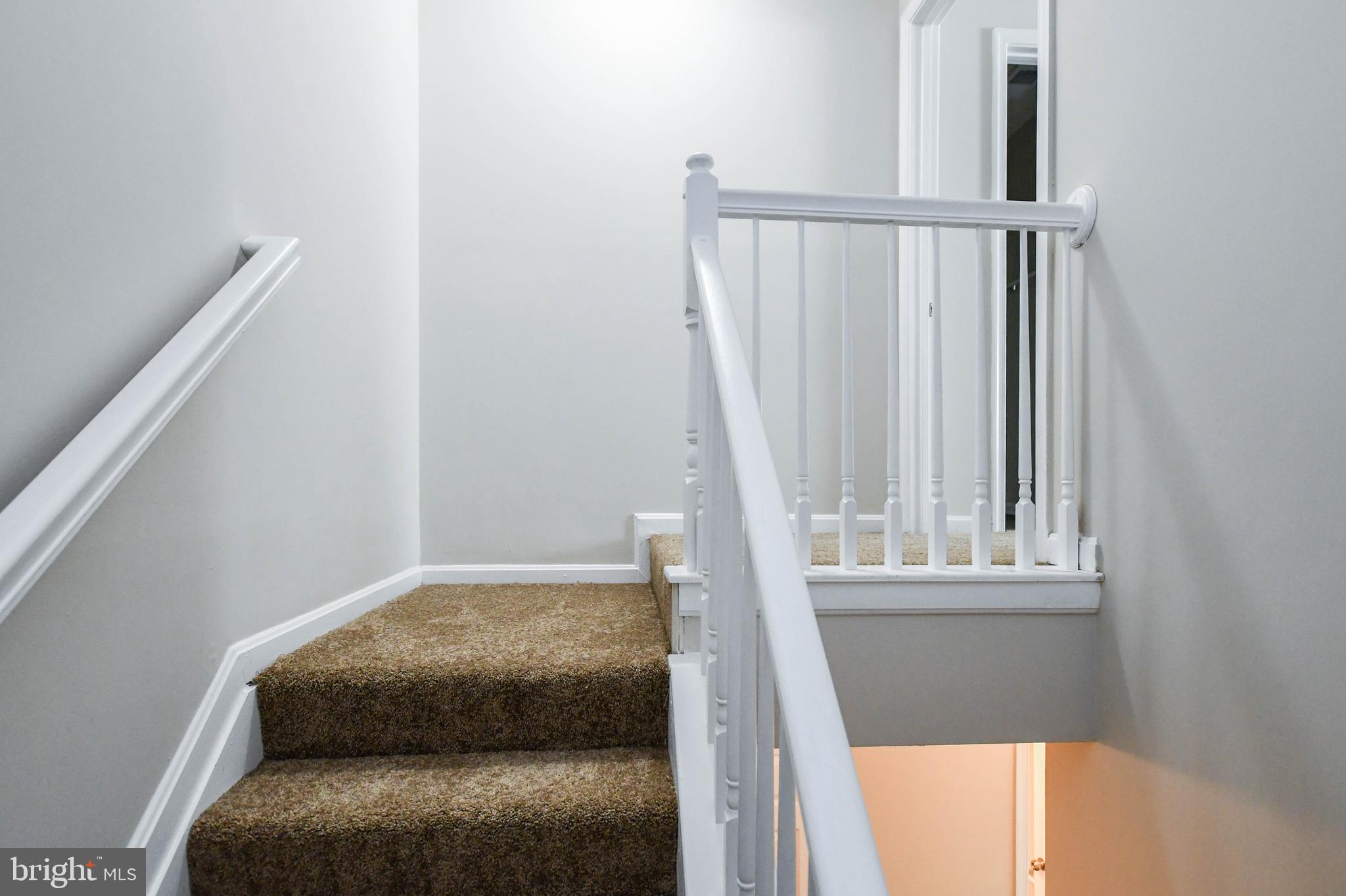 ASBURY WOODS - Residential