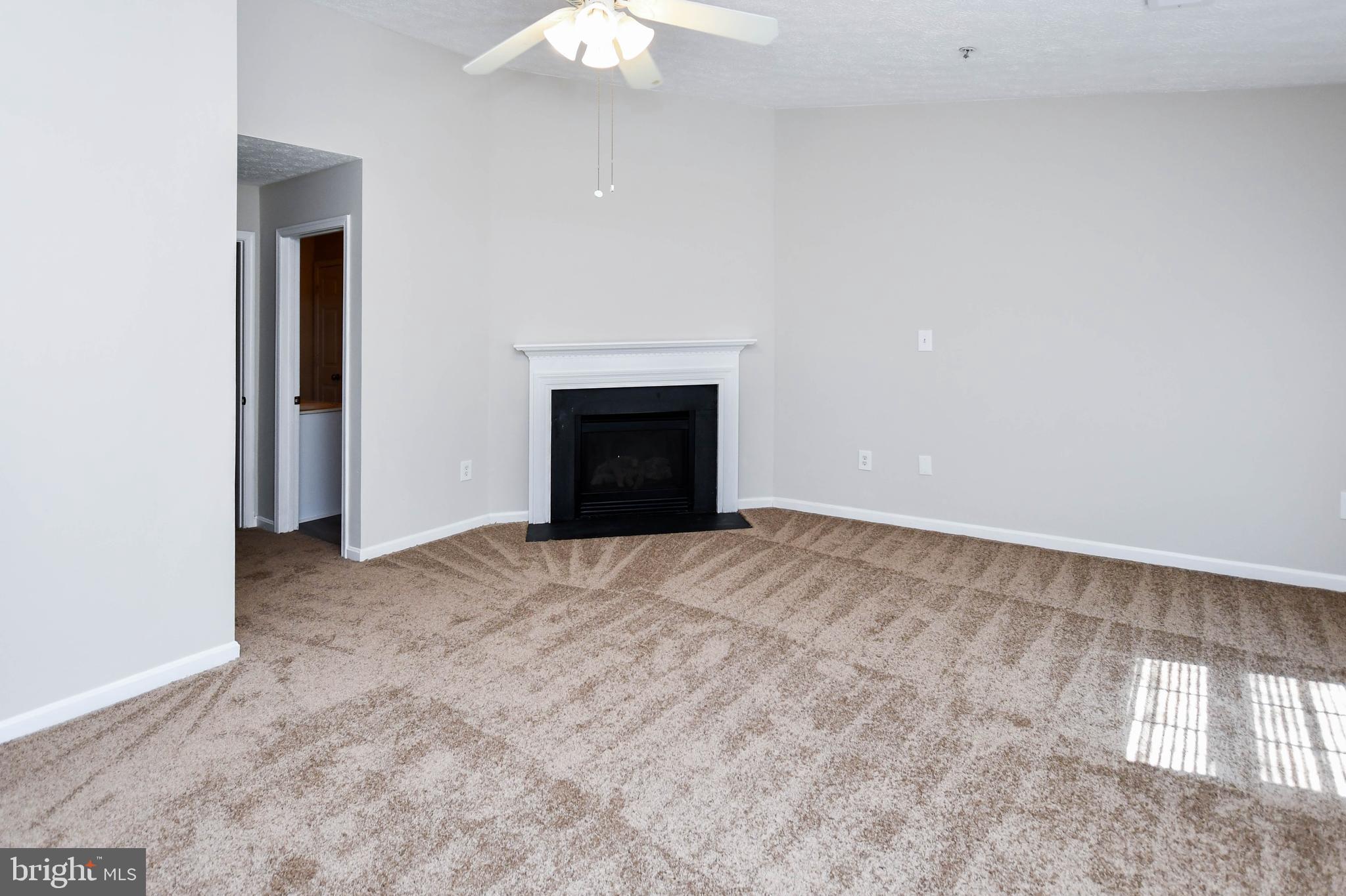 ASBURY WOODS - Residential