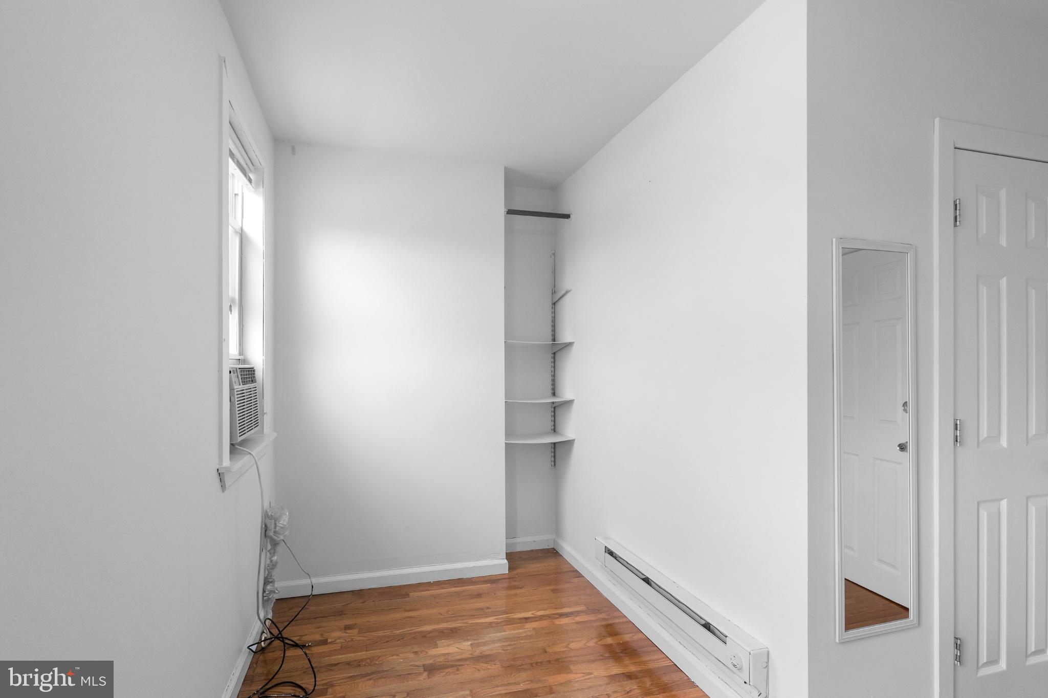 TEMPLE UNIVERSITY - Residential Lease