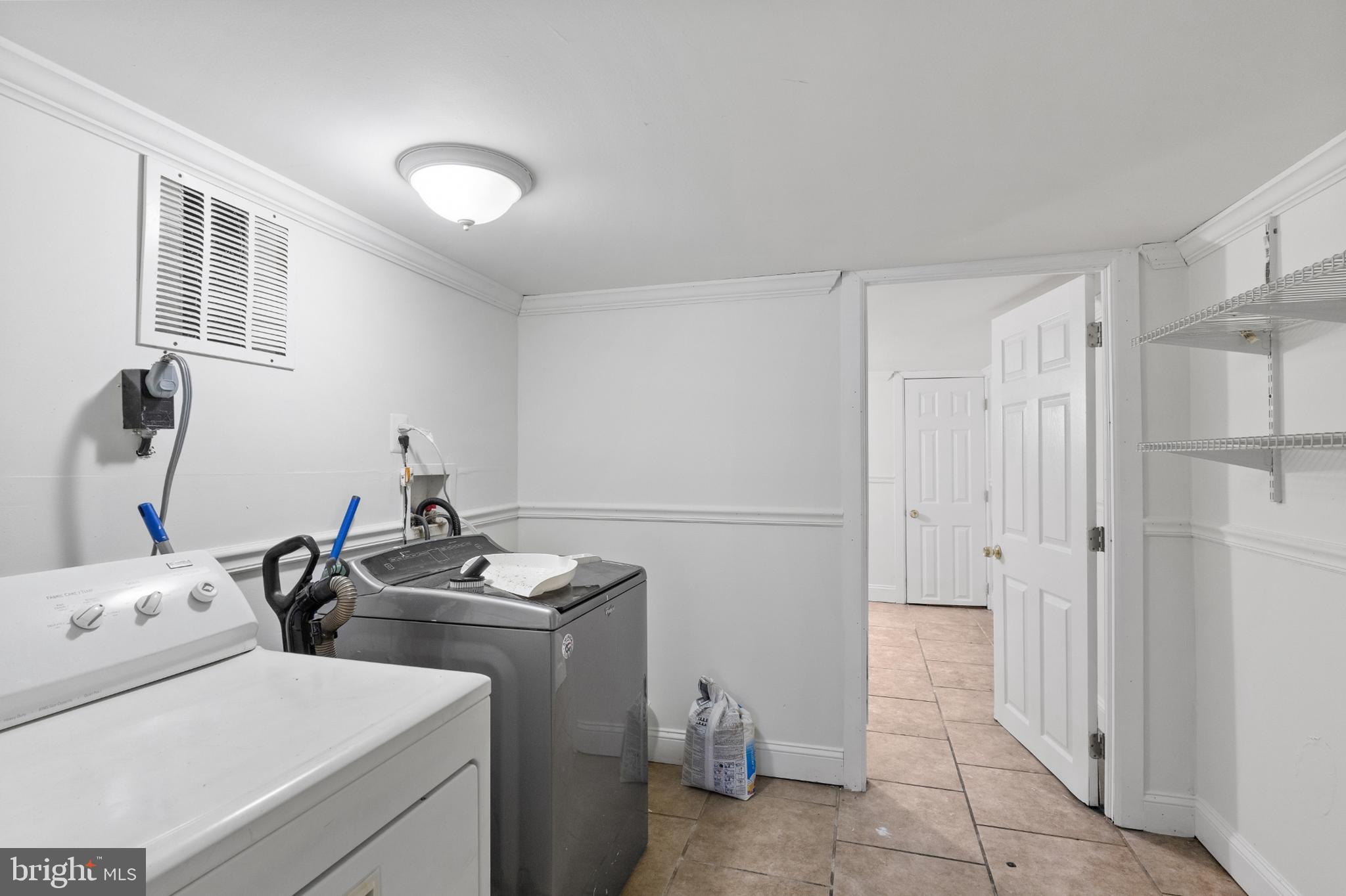 TEMPLE UNIVERSITY - Residential Lease