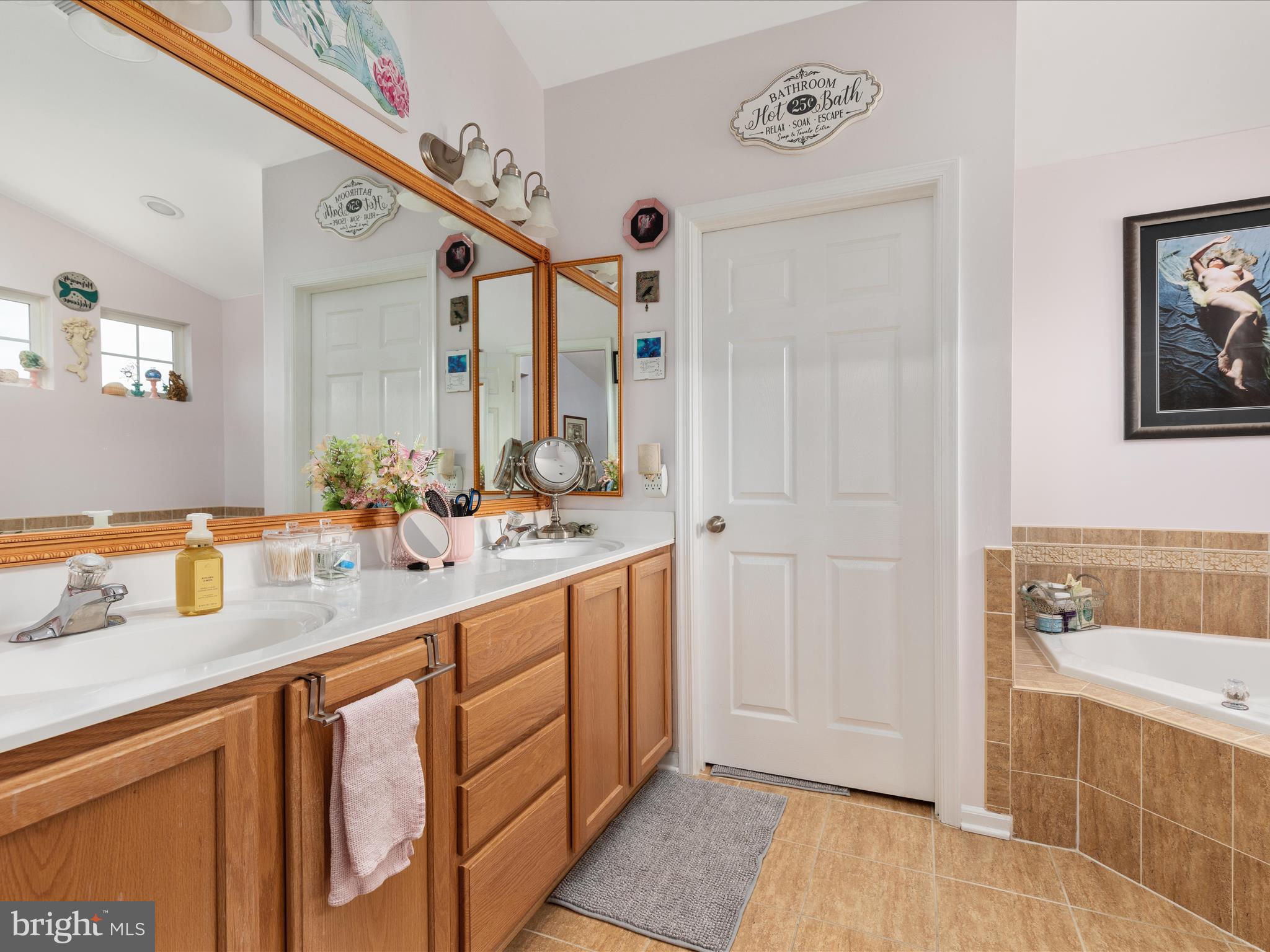 MADDEX FARM - Residential