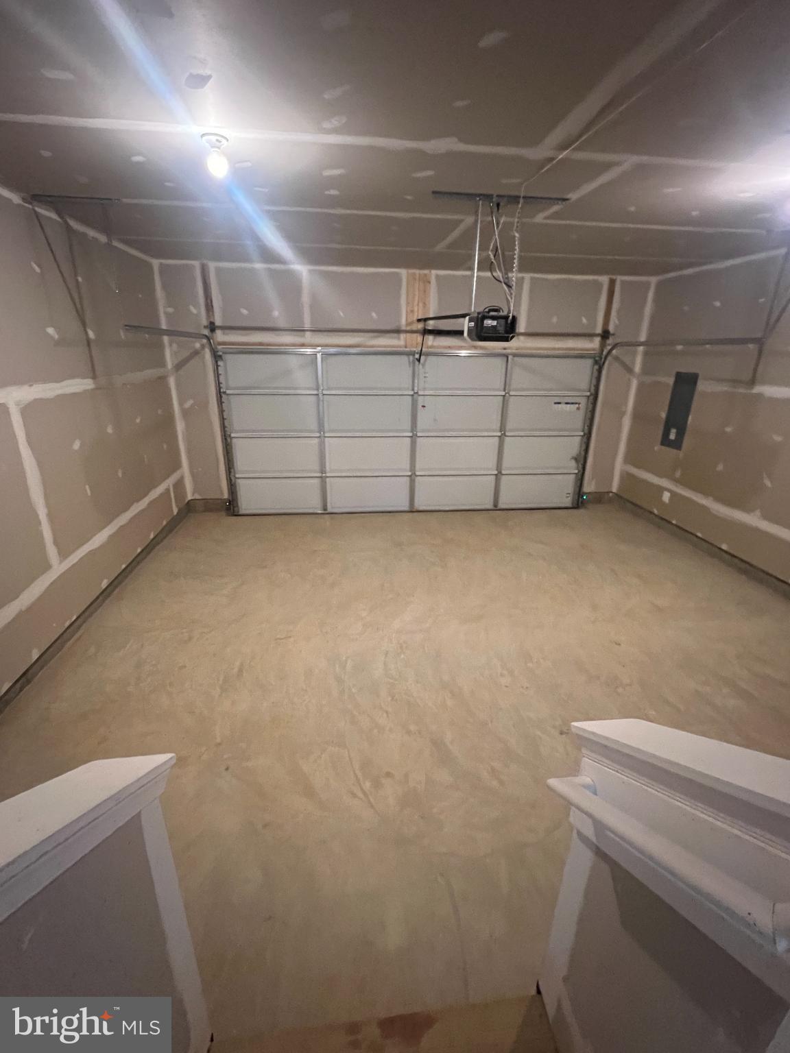 WILDERNESS SHORES - Residential Lease