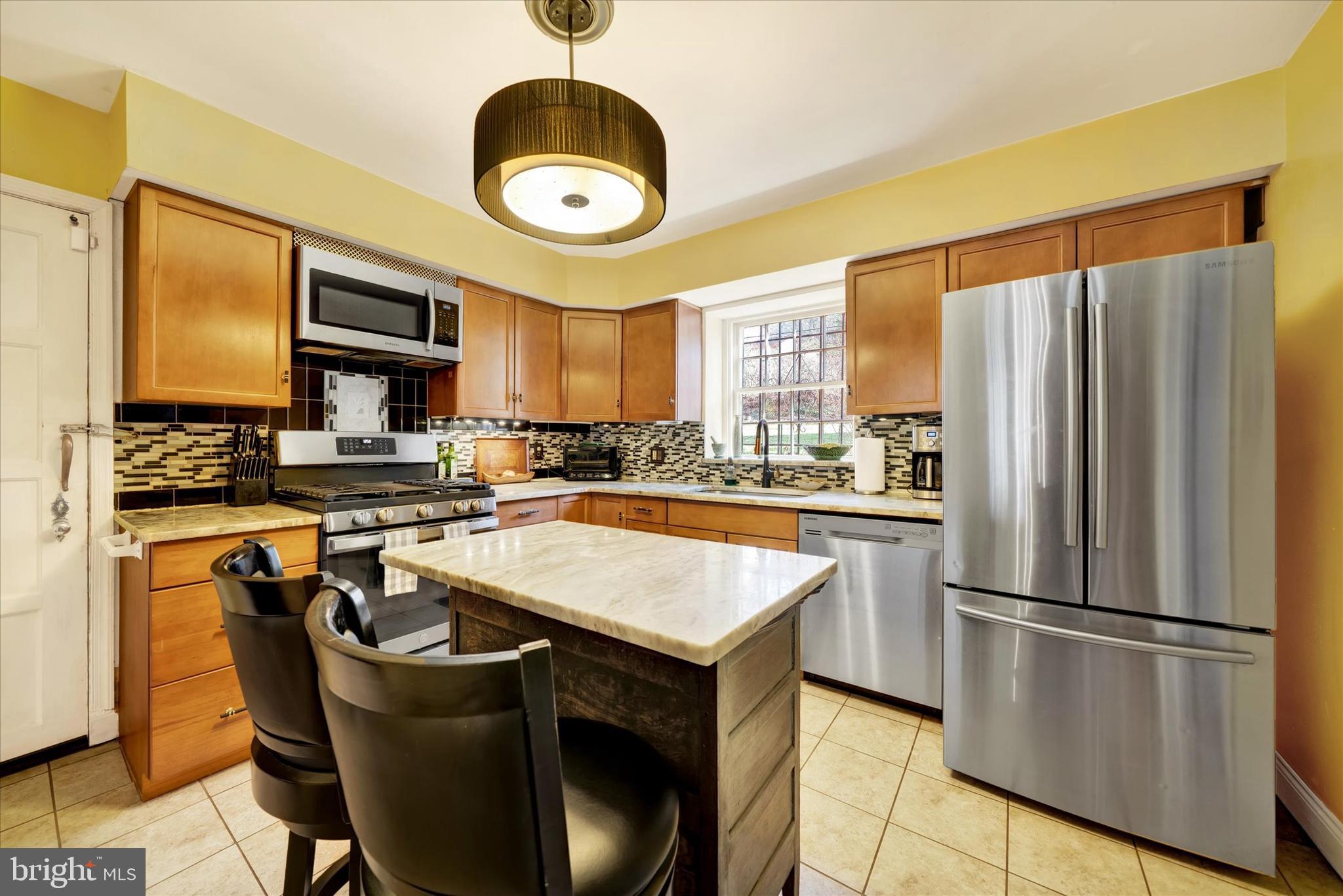 HAMPDEN HEIGHTS - Residential