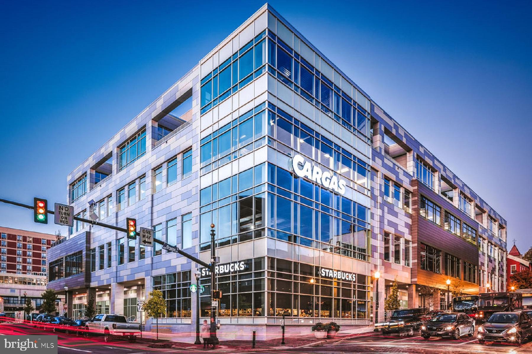 101 NORTH QUEEN - Residential