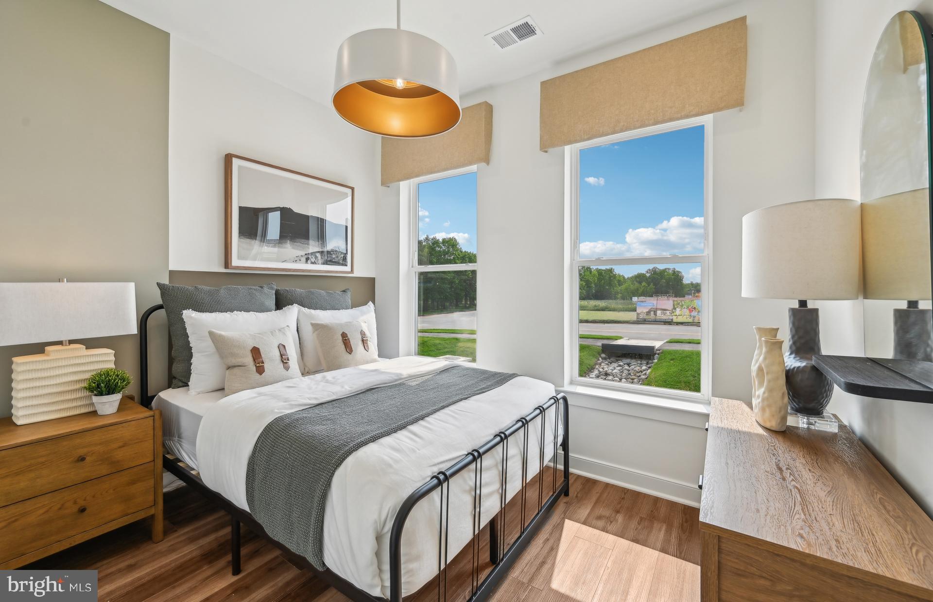 1507 BOTTLEBRUSH LANE