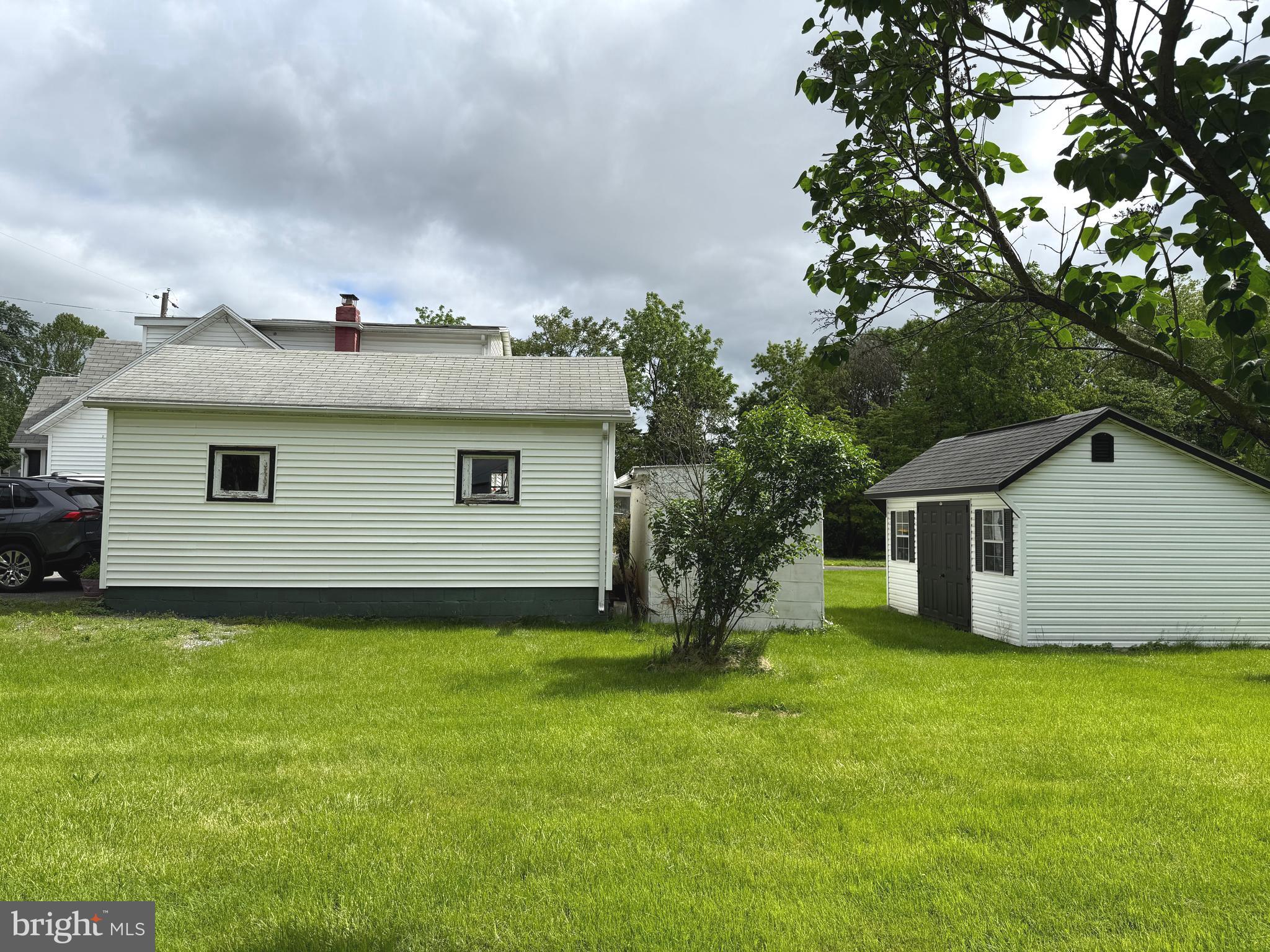 SOUTH MIDDLETON TWP - Residential