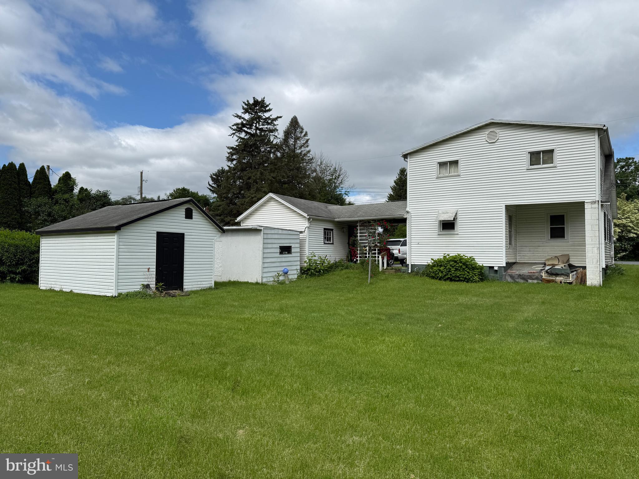 SOUTH MIDDLETON TWP - Residential