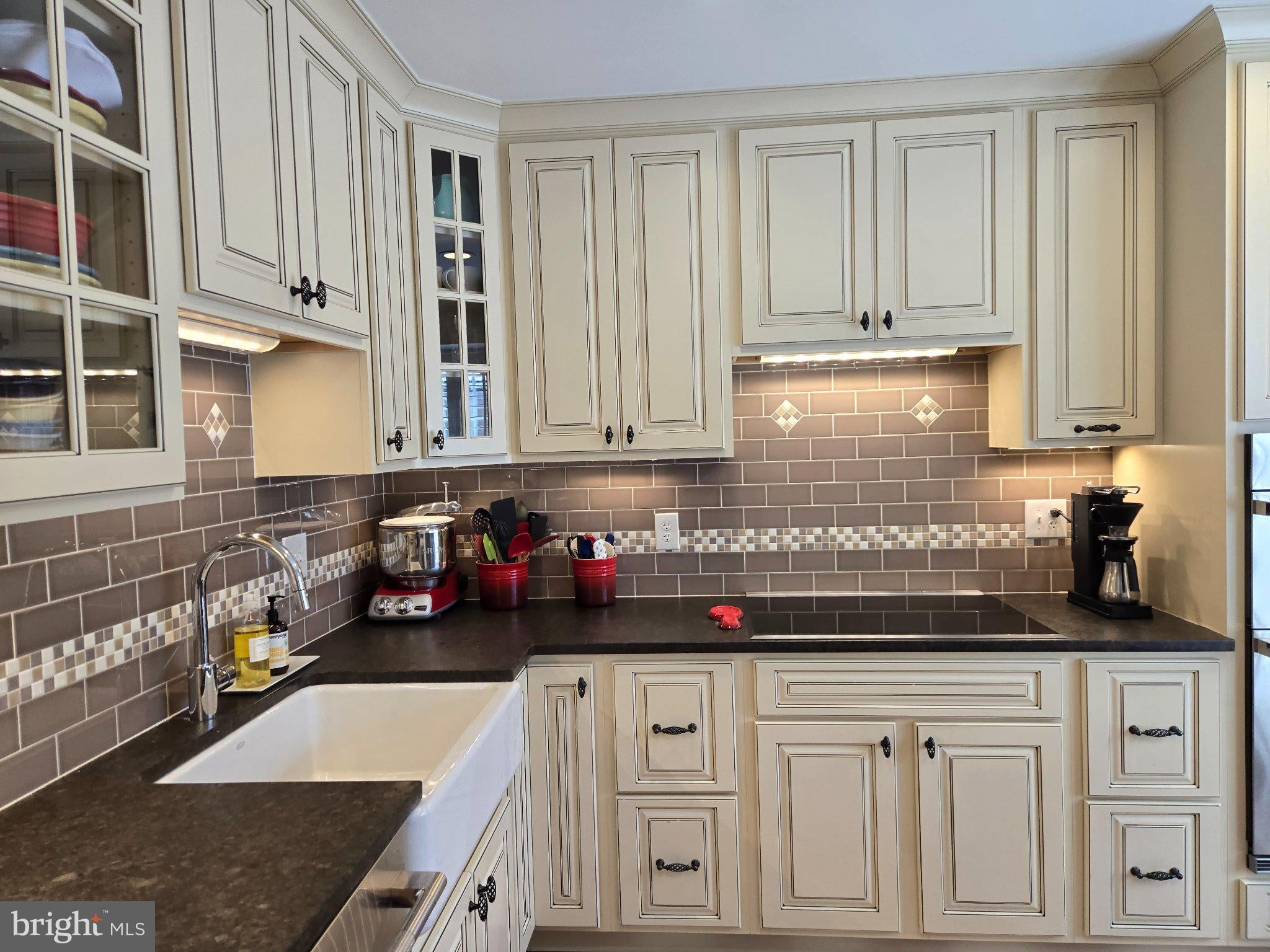 2922 OAKBOROUGH SQUARE