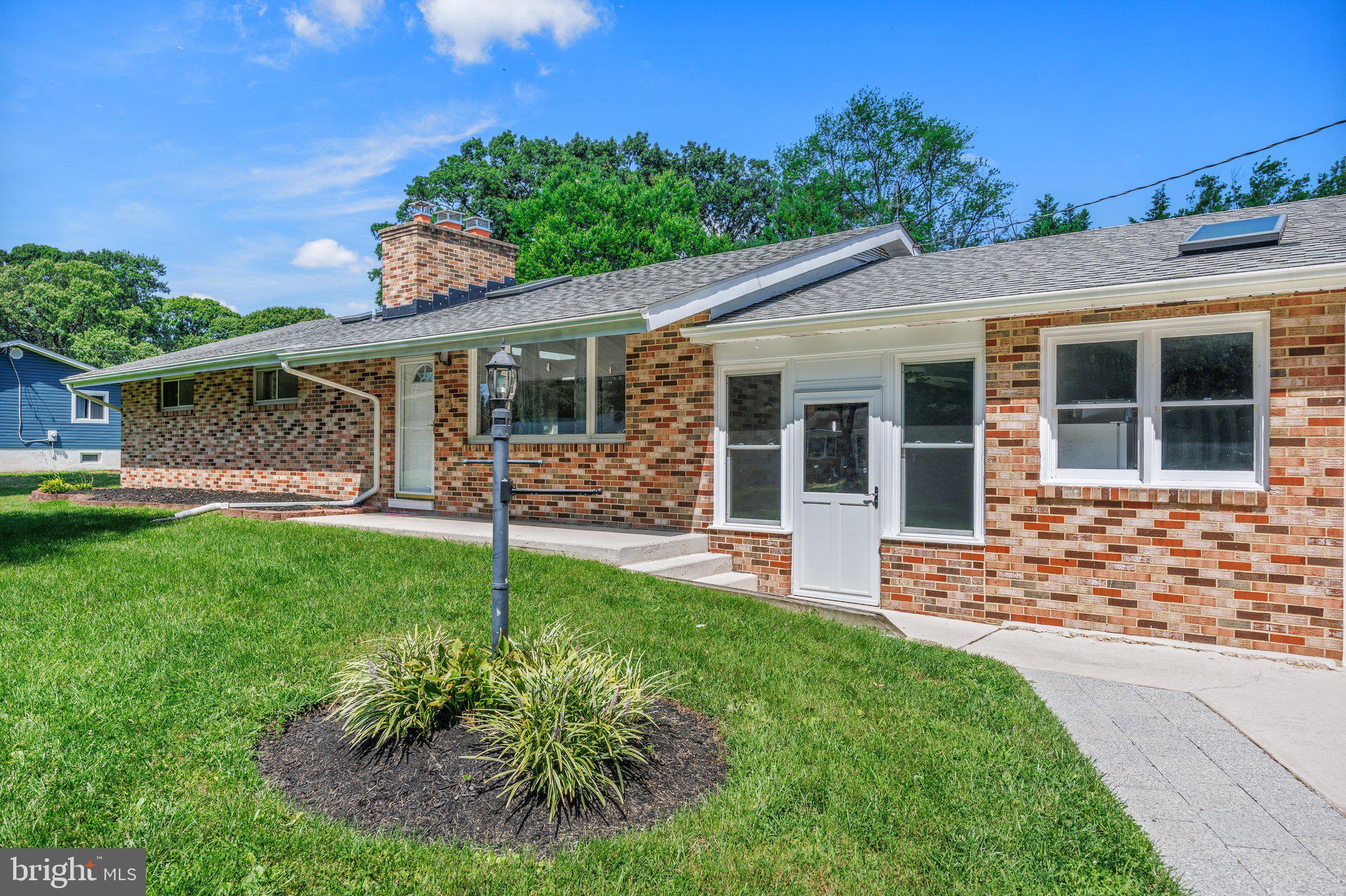 796 EVERGREEN ROAD