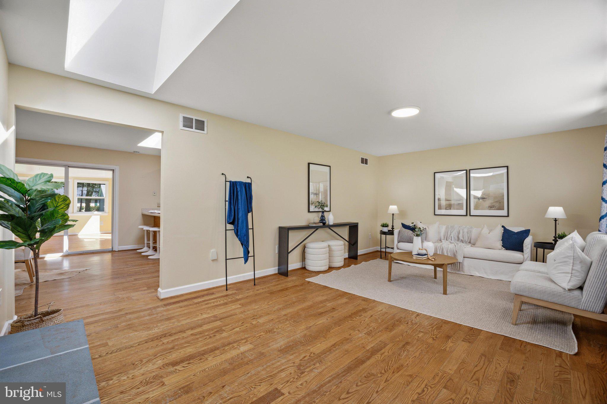 796 EVERGREEN ROAD
